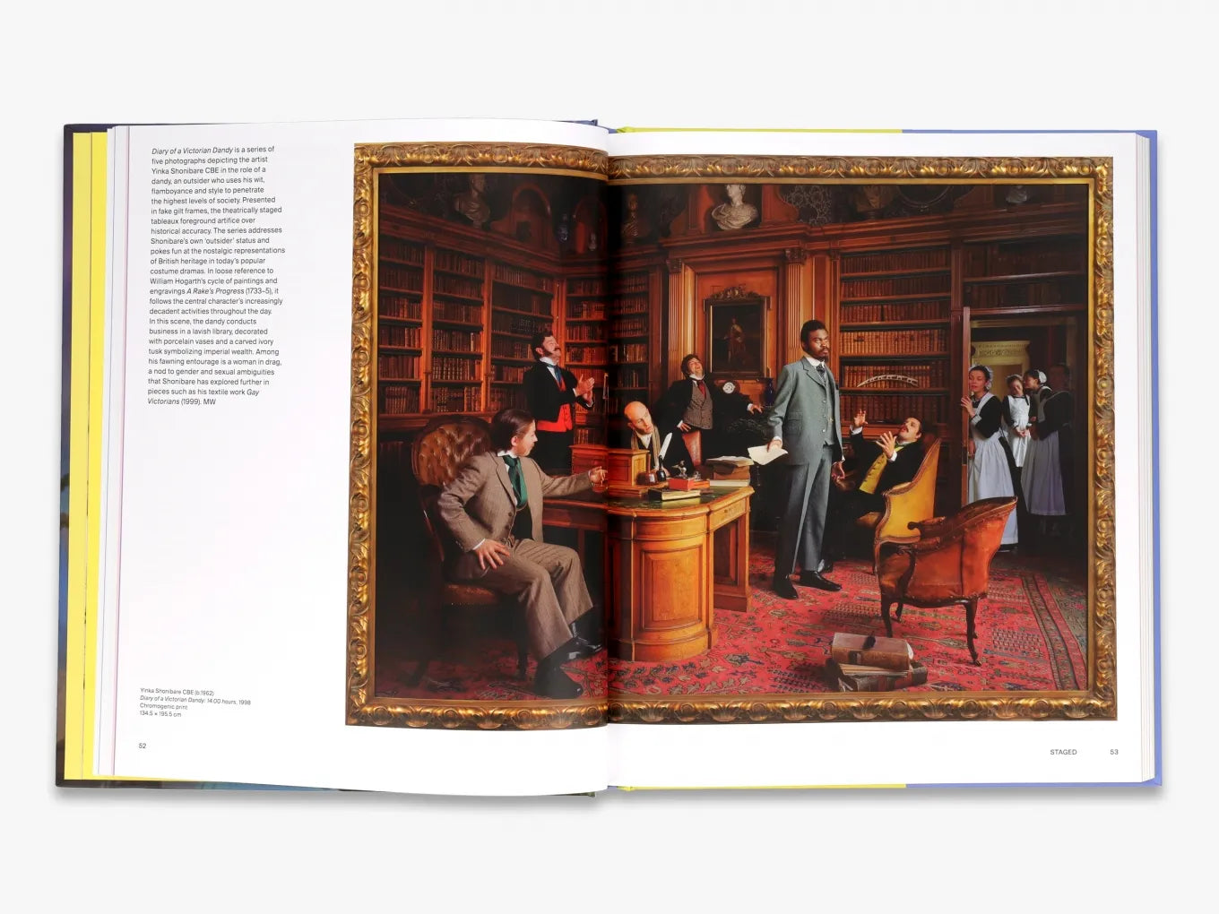 Calling the Shots - Victoria and Albert Museum Art Book | Fashion Photography History & Iconic Images | Perfect for Art Lovers, Photography Enthusiasts & Museum Gift Shops