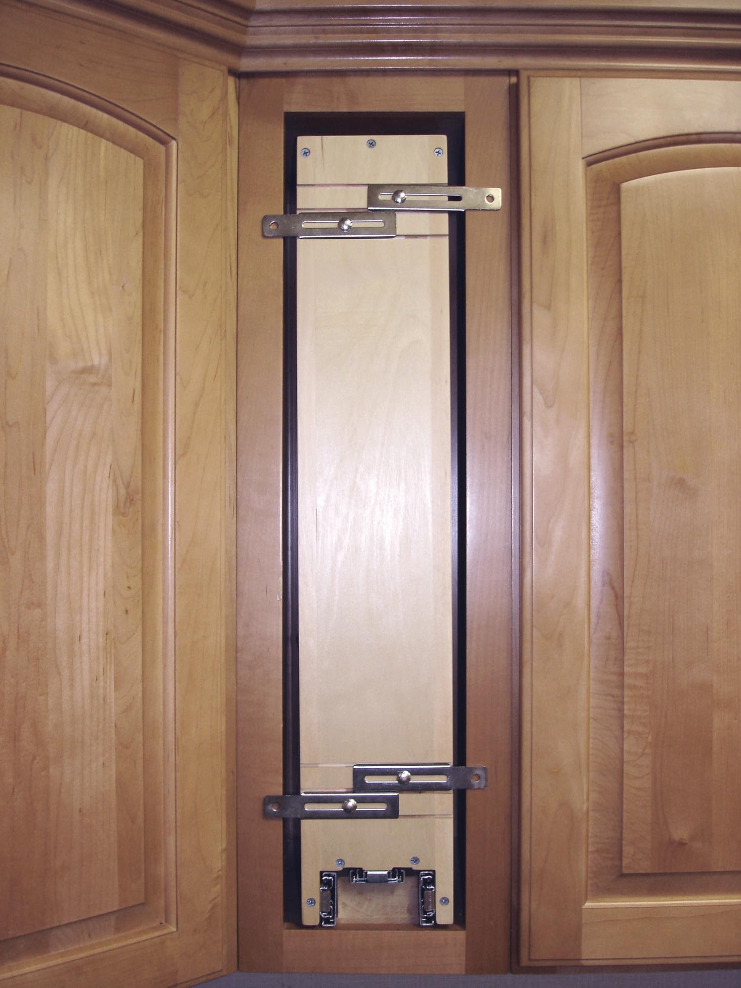 REV-A-SHELF Wood Wall Cabinet Pullout Organizer for 36