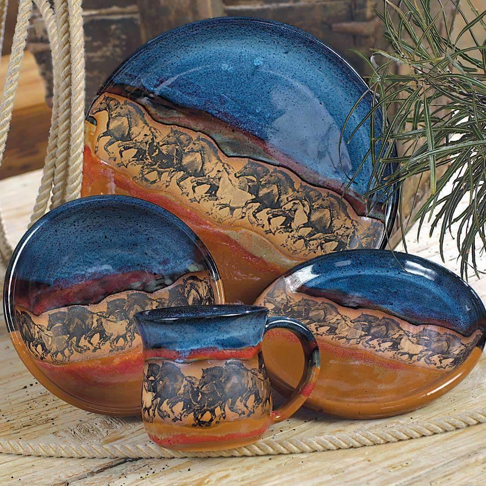 Wild Horses Pottery Dinner Plates - Handcrafted Ceramic Plates for Farmhouse & Rustic Dining - Perfect for Everyday Meals, Dinner Parties & Home Decor