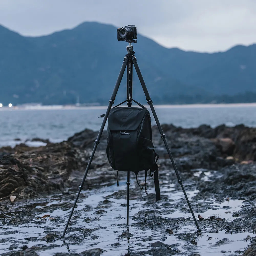 Ulanzi Falcam TreeRoot R141K A130 Quick Lock Compact Travel Tripod - Lightweight & Portable for Photography, Vlogging, and Outdoor Adventures