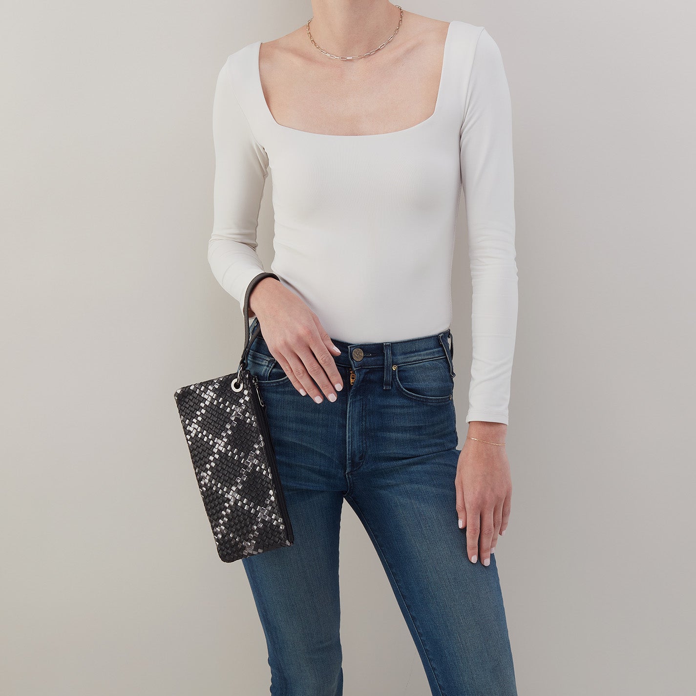 Vida Woven Leather Wristlet Wallet - Black Metallic Crossbody Clutch for Women | Perfect for Parties, Shopping & Everyday Use