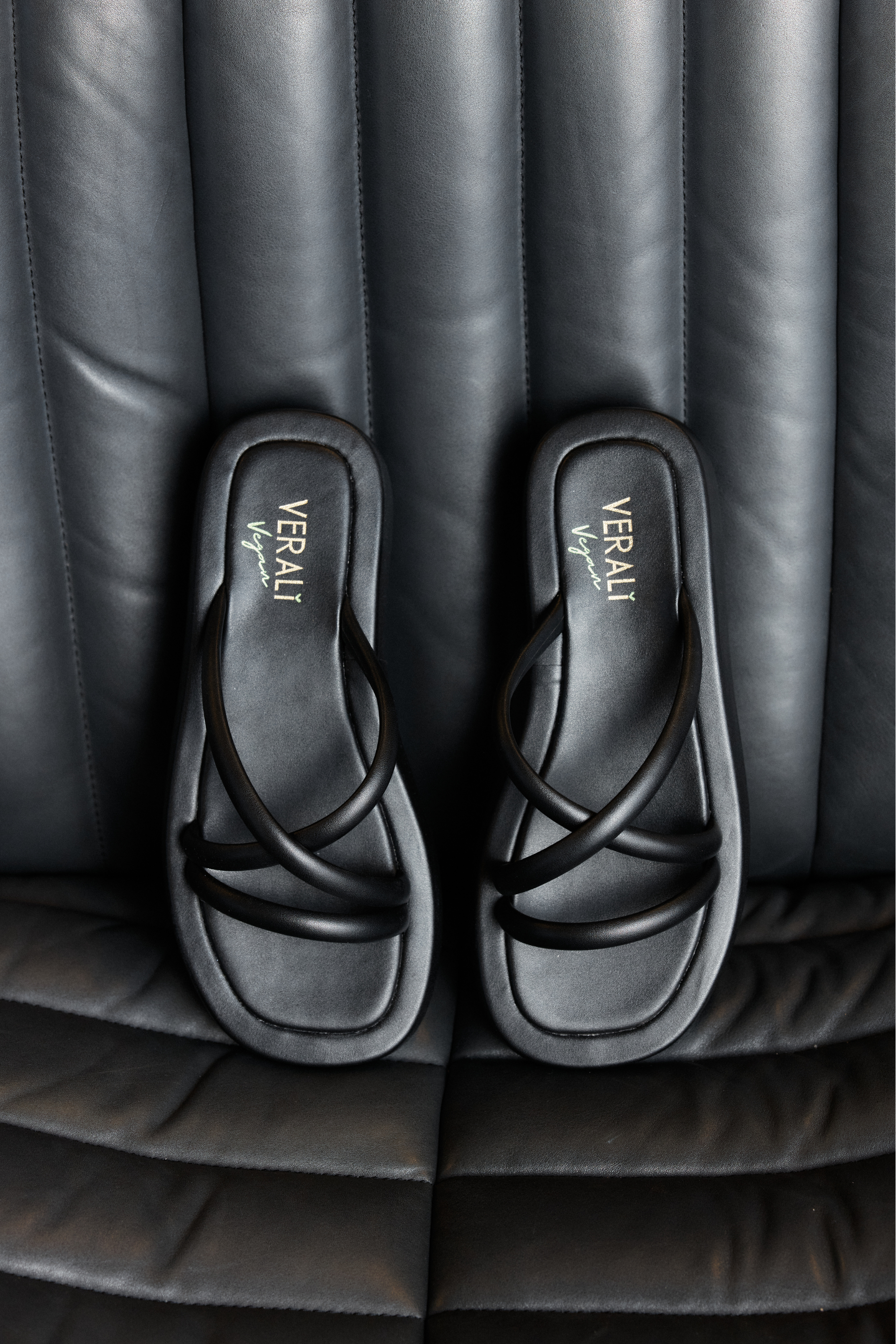 Boaz Comfortable Flatform Slides for Women - Black | Summer Beach Sandals, Casual Outdoor Slides, Poolside Footwear