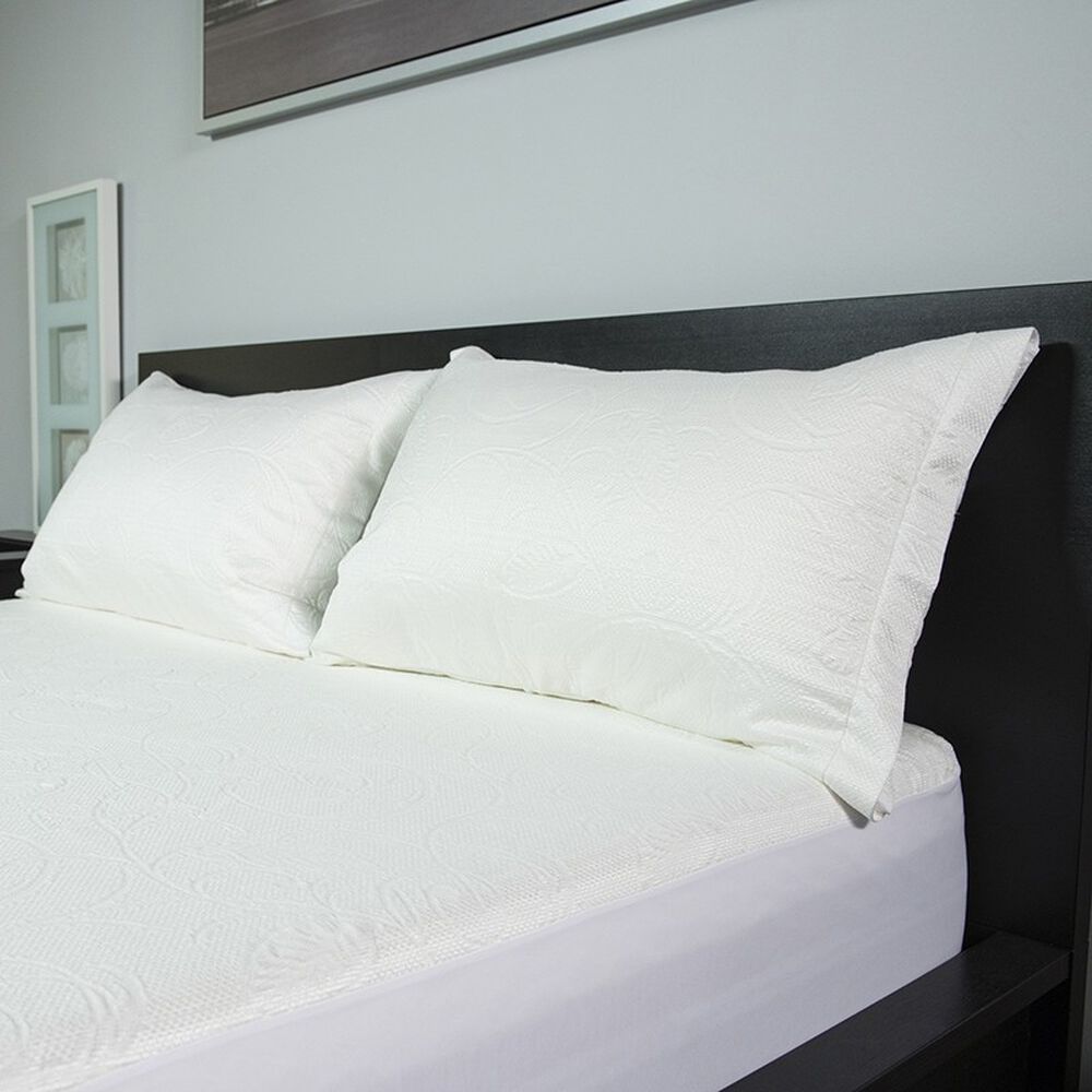Cooling Pillow Protector with Tencel Fabric - Breathable & Hypoallergenic Bedding Cover for Hot Sleepers - Perfect for Summer Nights & Temperature Regulation