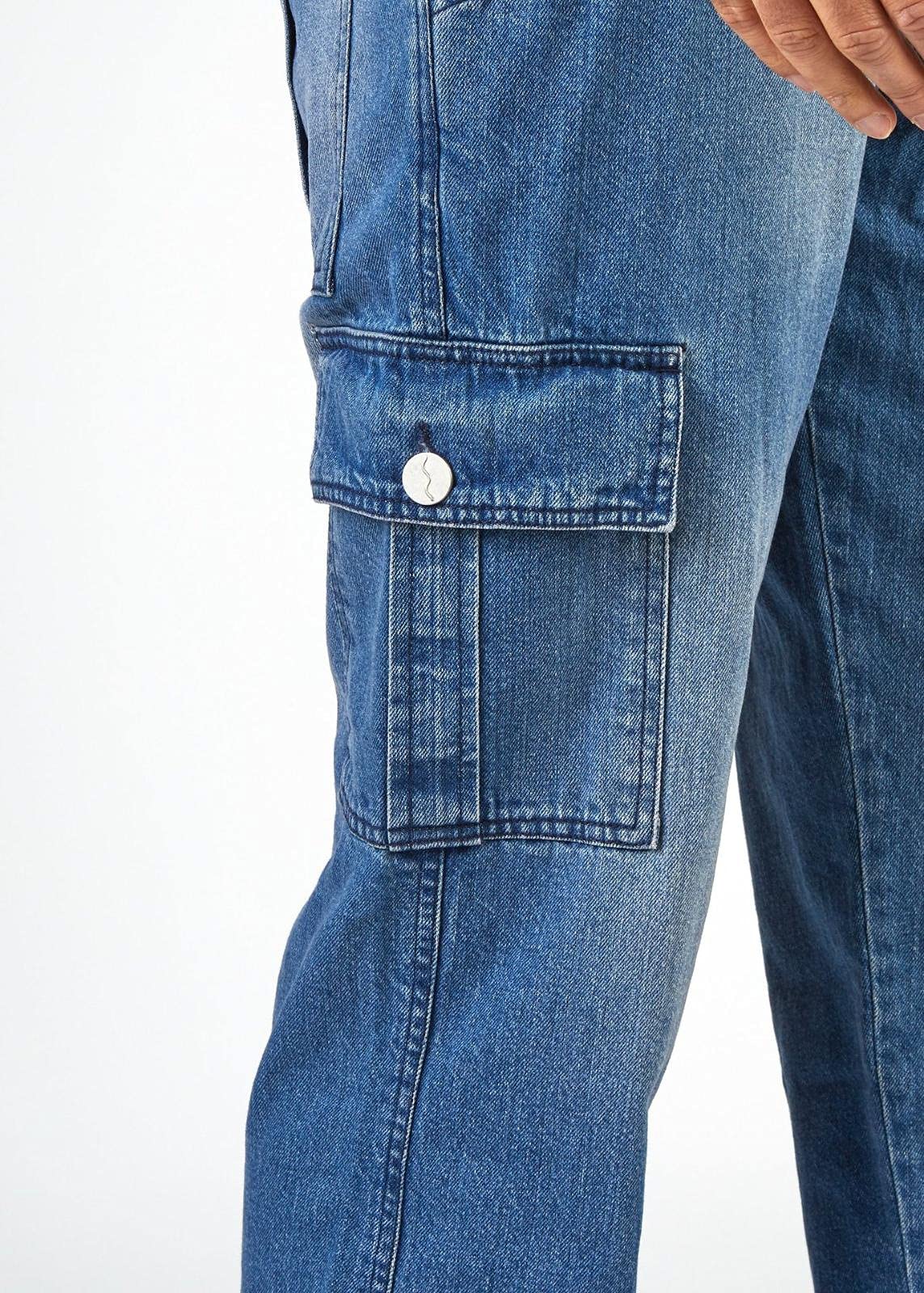 Men's Distressed Denim Jumpsuit - Multipocket Streetwear Bib Overalls, Washed Blue Dungarees (XXL) for Casual Outings, Music Festivals & Urban Fashion