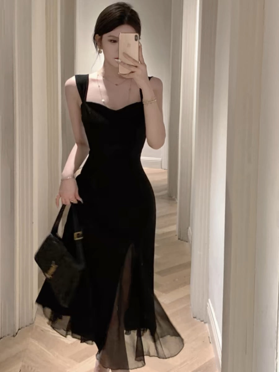 Elegant Black Mermaid Prom Dress for Women - Formal Evening Gown with Rhinestone Details (Style J3348) - Perfect for Homecoming, Quinceañera & Red Carpet Events