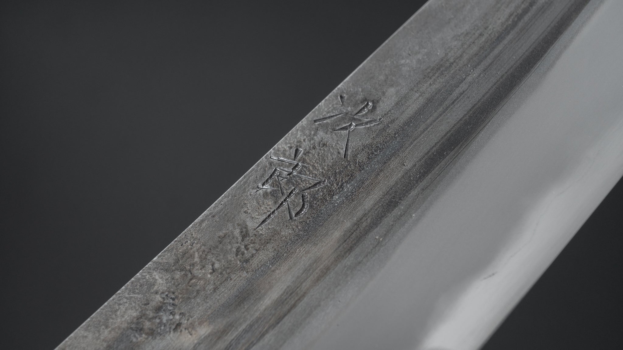 Jiro Tsuchime Petty Knife 180mm - Japanese Damascus Steel Blade with Taihei Tagayasan Handle (#431) - Perfect for Home Chefs & Professional Sushi Preparation