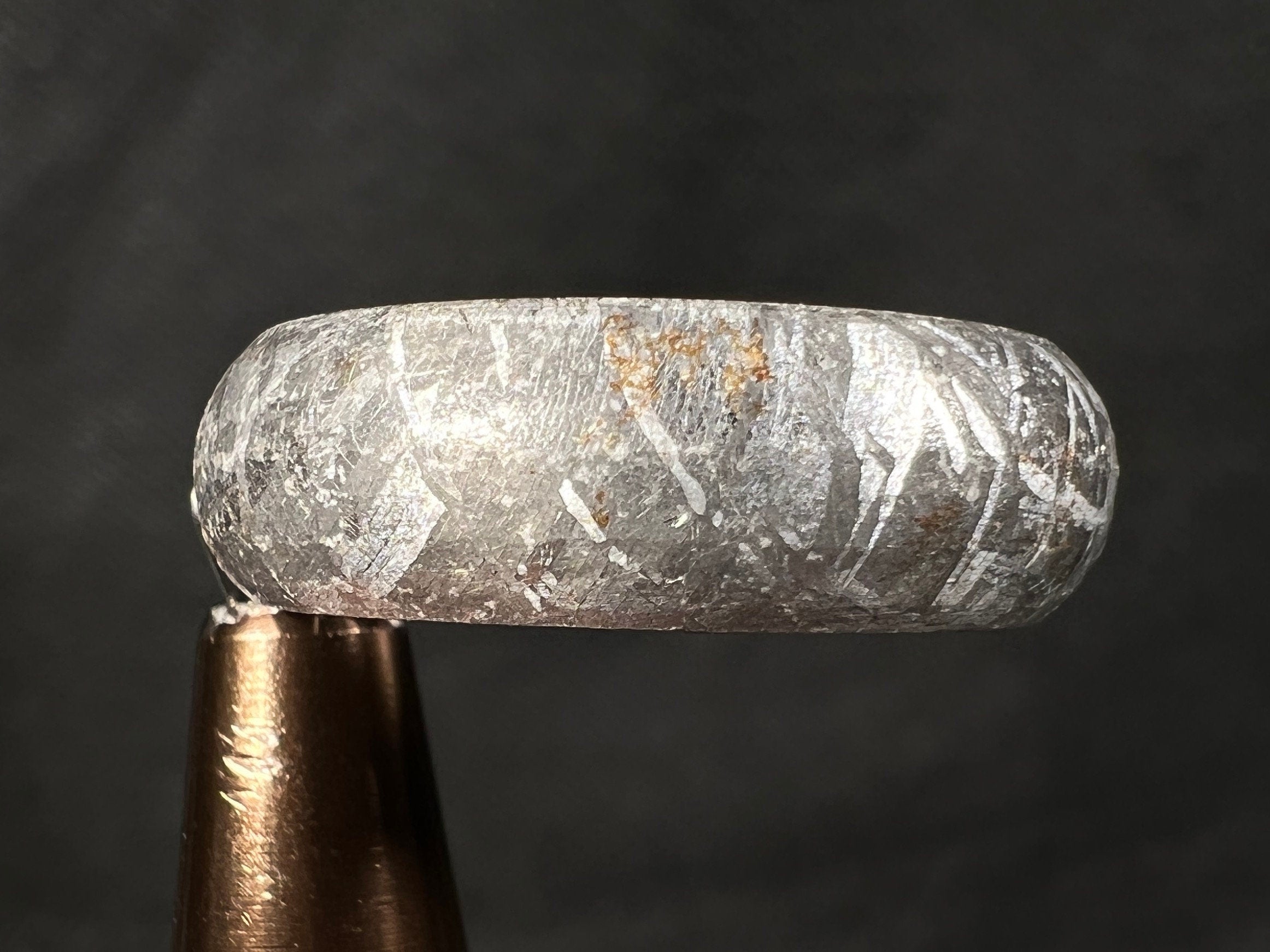 GIBEON Meteorite Ring Size 5.5 - Genuine Meteorite Wedding Band for Men & Women, Astronomy Jewelry, Unique Space Gift for Couples (B 51264) - Perfect for Engagements, Anniversaries & Cosmic-Themed Weddings