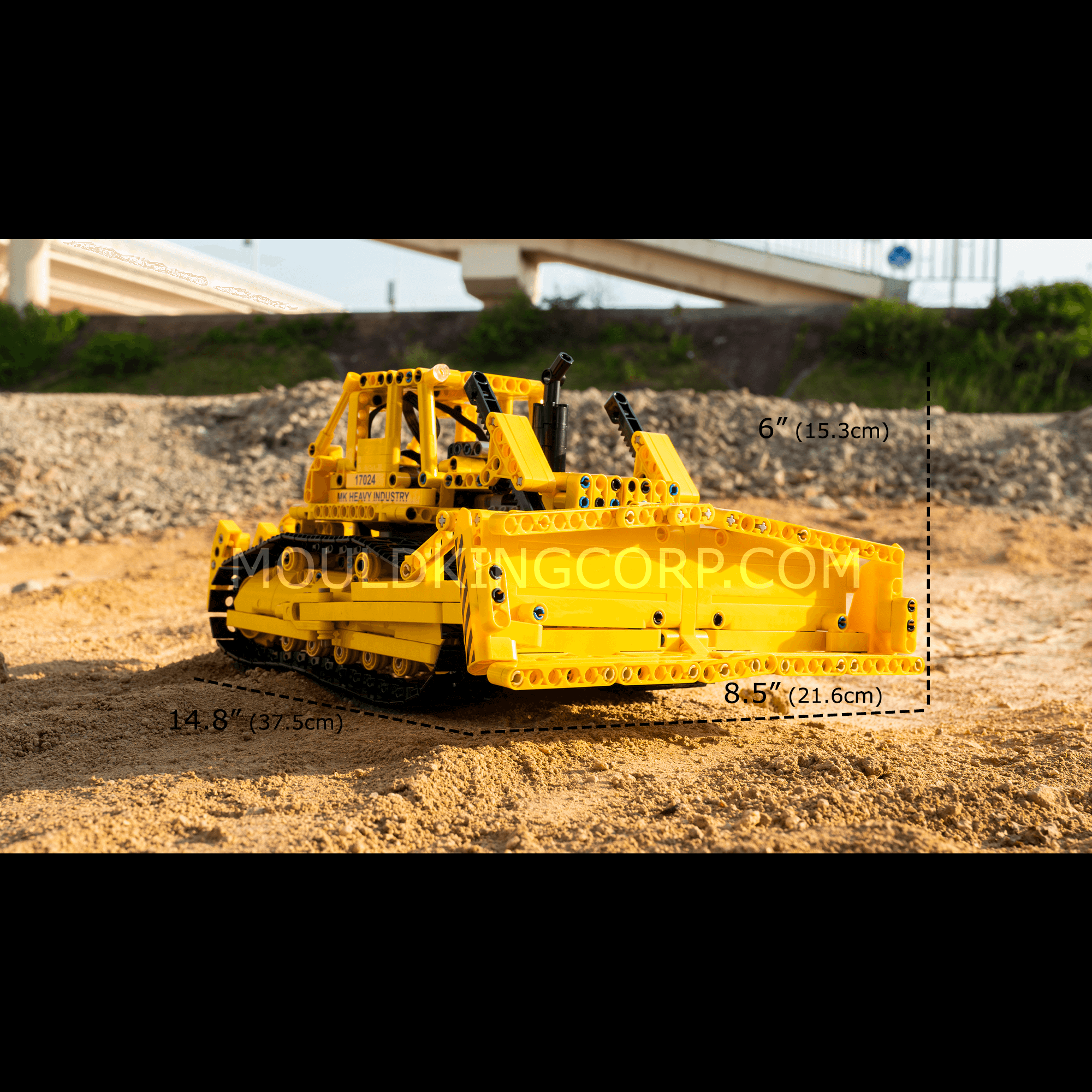 MOULD KING 17024 D8K Bulldozer Remote Control Building Blocks Set - 1,003 Pieces STEM Construction Toy for Kids & Adults | DIY Engineering Project, Birthday Gift, Collectible Model for Display & Play