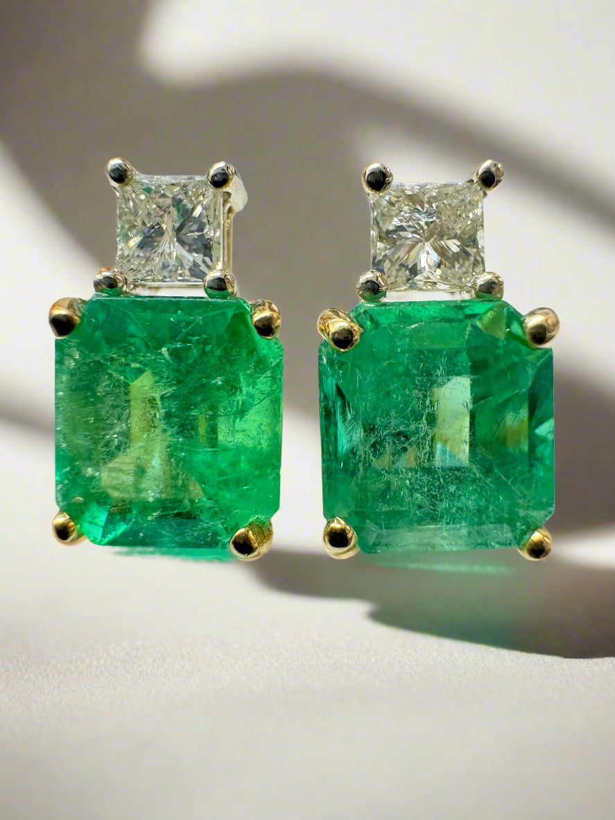3.10tcw GIA Certified Colombian Emerald & Princess Cut Diamond Earrings in 18K Two-Tone Gold – Perfect for Weddings, Anniversaries & Special Occasions