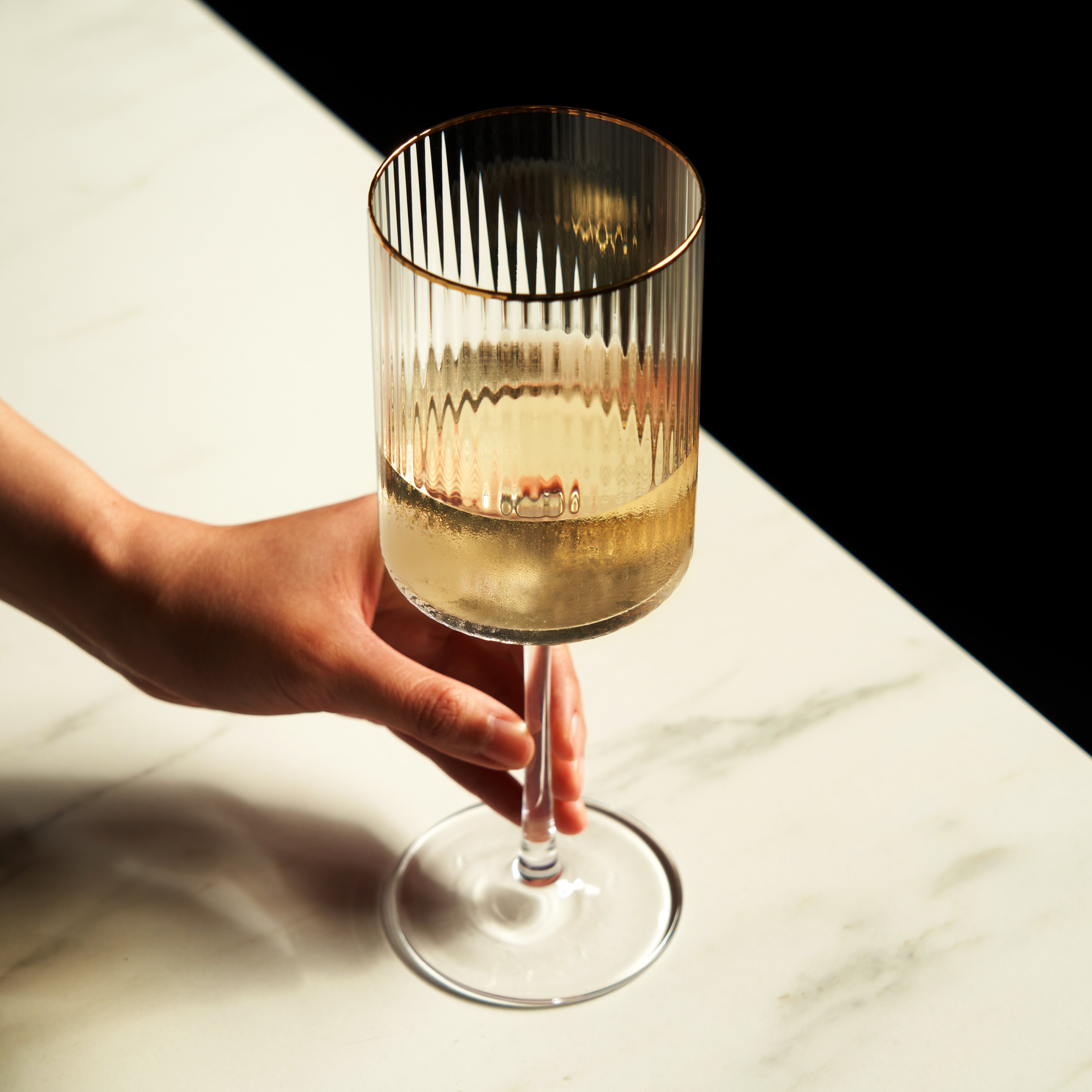 Premium Meridian Crystal Wine Glasses Set of 2 - Elegant Stemware for Red & White Wine - Perfect for Dinner Parties, Weddings & Romantic Evenings