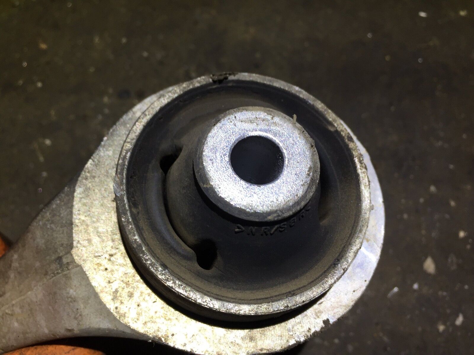 05-08 Audi A4 Front Left Lower Control Arm - Driver Side Replacement Part - OEM Quality - Perfect for Suspension Repair & Maintenance