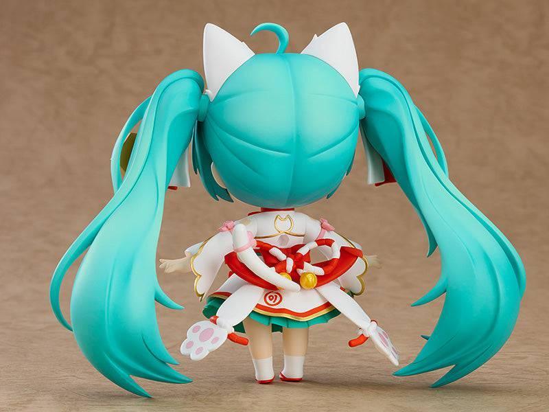 Hatsune Miku Nendoroid Figure - Character Vocal Series 01 Maneki Miku Version (1777) - Perfect for Anime Collectors & Vocaloid Fans Display