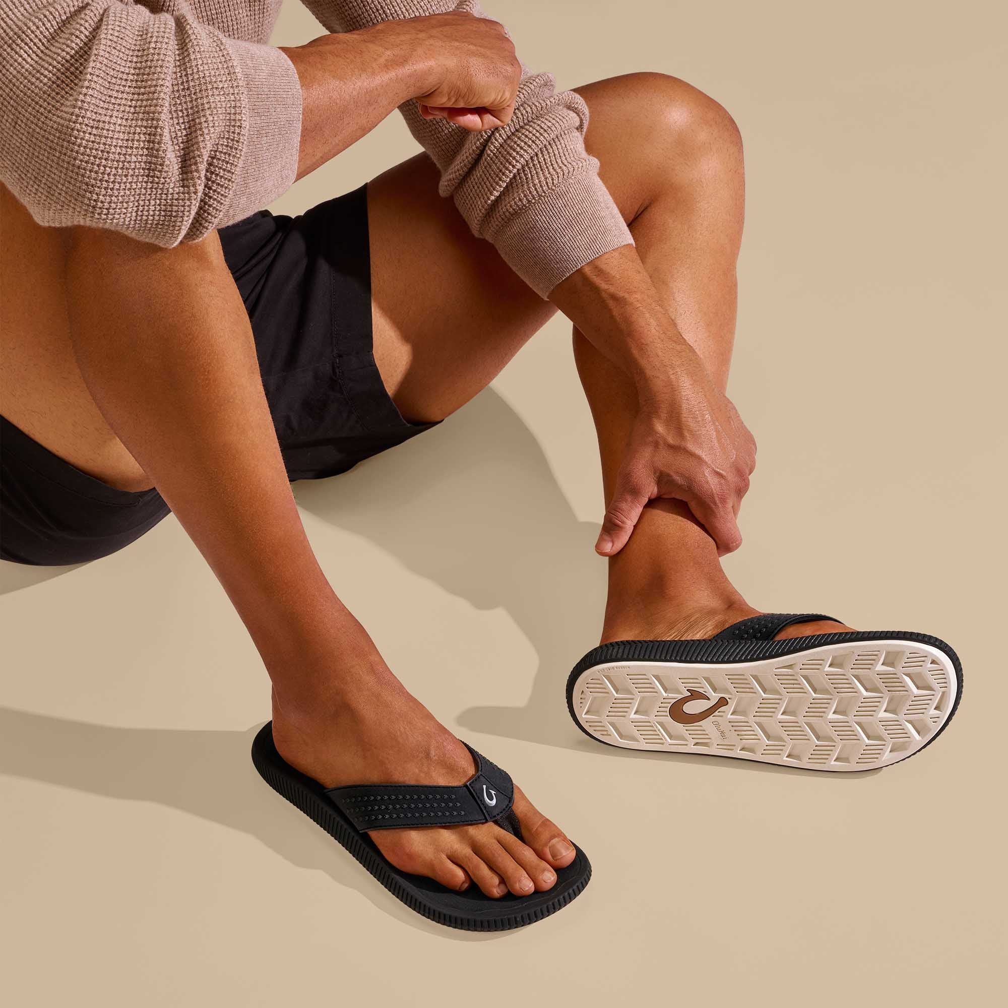 Ulele Men's Beach Sandals - Black | Comfortable Waterproof Sandals for Men | Perfect for Beach, Pool, and Summer Outdoor Activities
