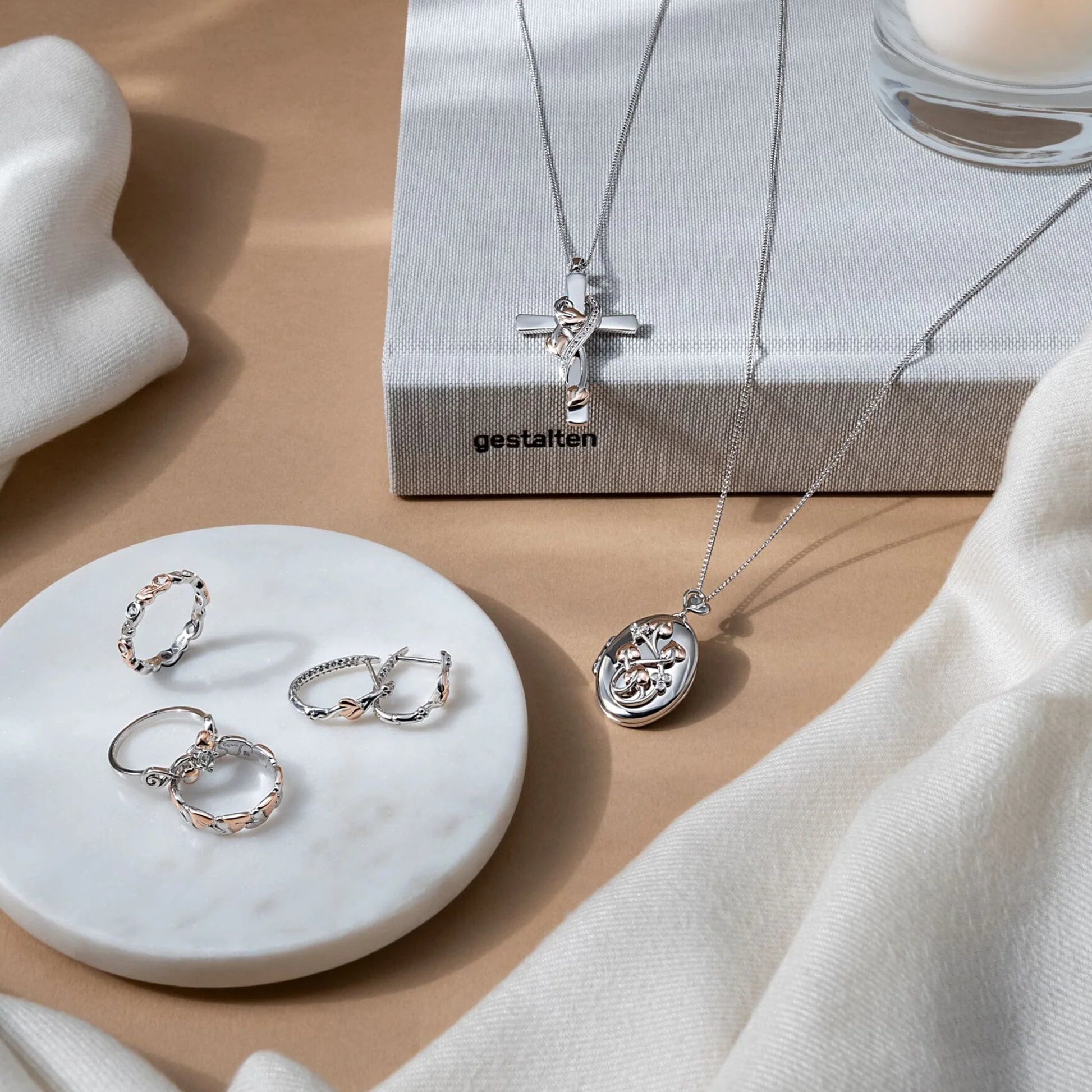 Clogau Sterling Silver Tree of Life Pendant Necklace - Elegant Jewelry Gift for Women, Birthdays & Anniversaries - Perfect for Everyday Wear & Special Occasions