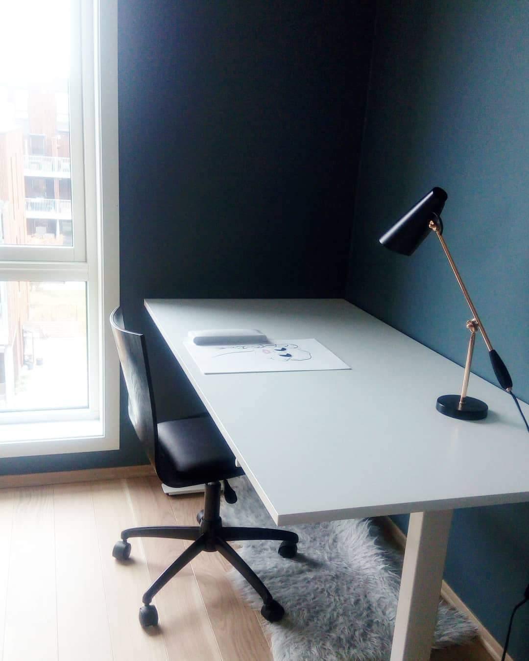 Modern Birdy Table Lamp - Adjustable LED Desk Light for Home Office, Bedroom & Study - Perfect for Reading, Working & Decor