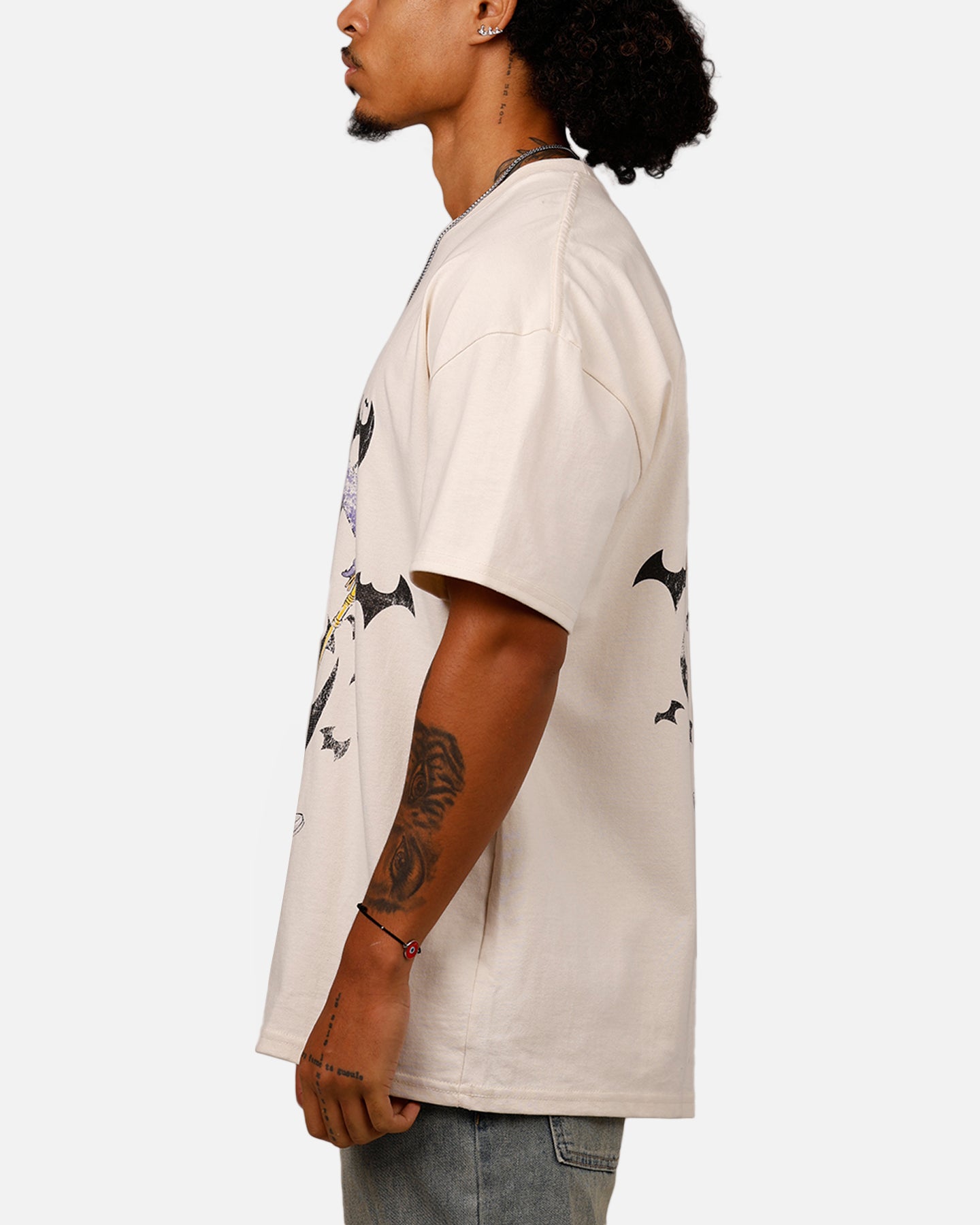 American Thrift DC Comics Batman The Joker Cane Graphic Heavy Cotton T-Shirt in Off White - Perfect for Cosplay, Comic Con & Superhero Fans