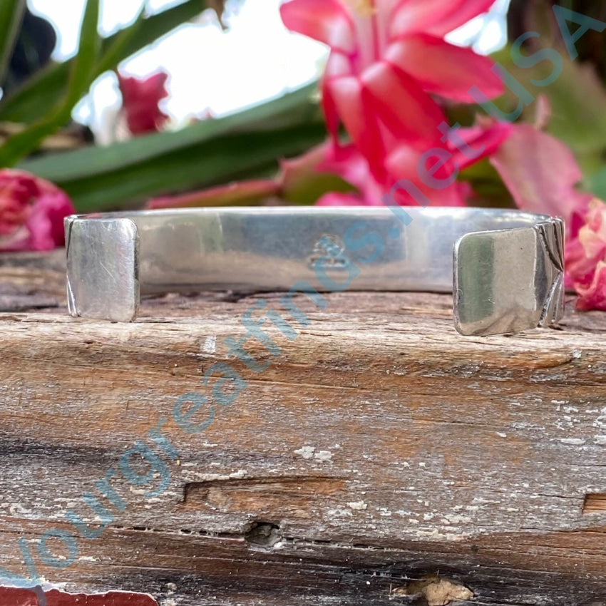 Turquoise and Lapis Lazuli Beaded Bracelet - Sterling Silver Navajo Running Bear Design - Handmade Boho Jewelry for Women - Perfect for Festivals, Boho Outfits, and Gift Giving