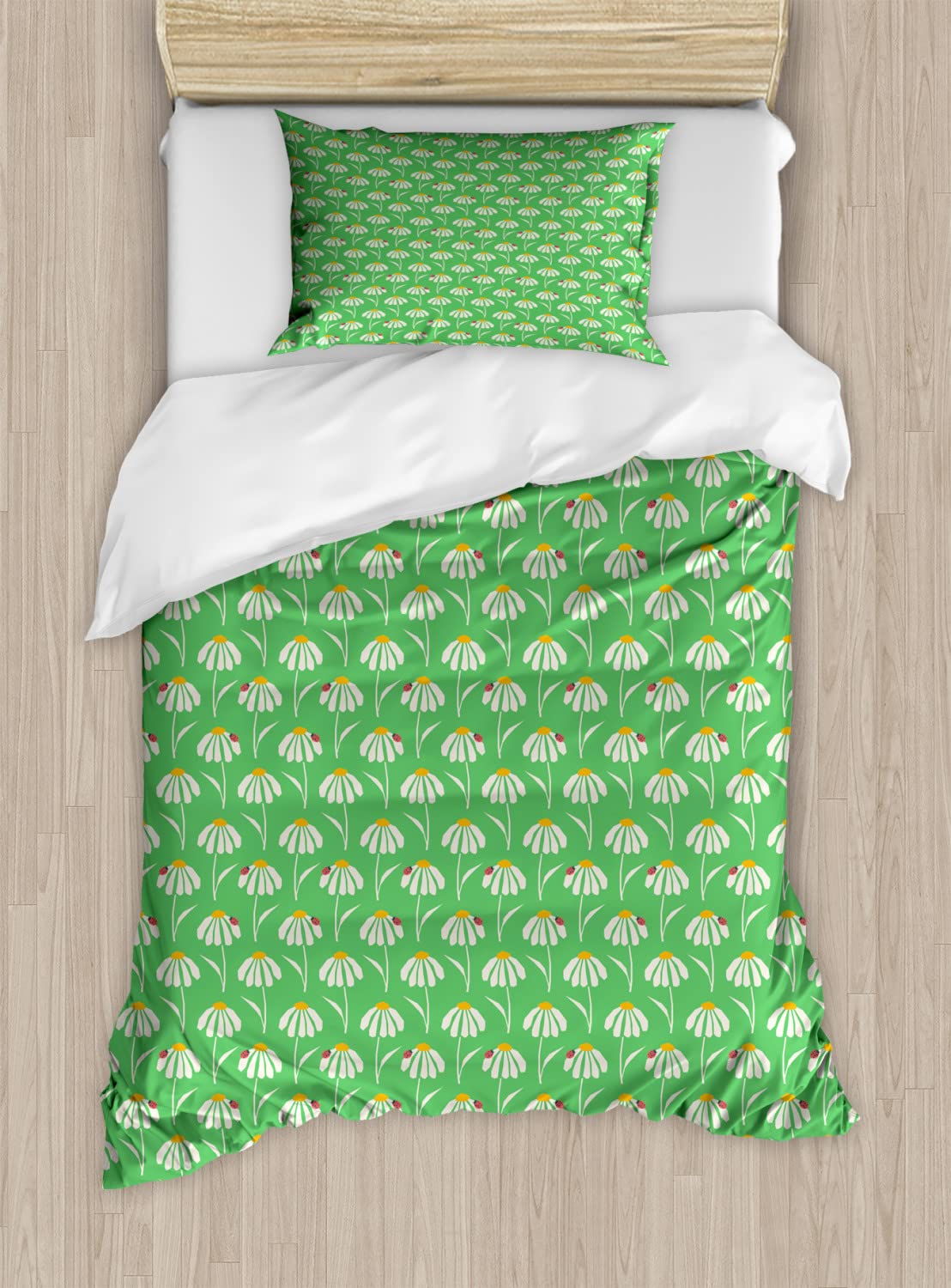Ambesonne English Garden Duvet Cover Set - Vibrant Daisy Flowers with Ladybugs, Summer Botanical Pattern Bedding (2 Duvet Covers & 2 Pillowcases, Twin Size, Multicolor) for Cozy Bedroom Decor & Guest Room Styling