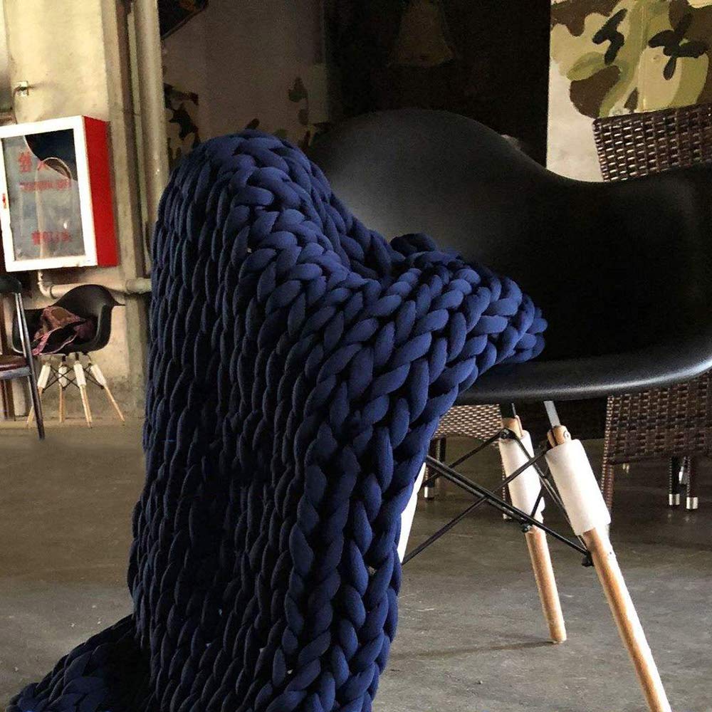 Chunky Knitted Cable Blanket - Handwoven Oversized Weighted Throw, Soft & Cozy Braided Blanket for Couch, Bed & Home Decor (Navy Blue, 60x80 Inches) - Perfect for Winter Nights, Living Room Snuggles & Cozy Home Styling
