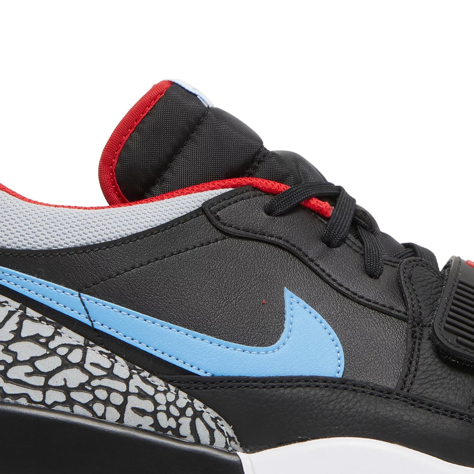 Air Jordan Legacy 312 Low 'Chicago Flag' Sneakers 2022 - Men's Basketball Shoes for Streetwear & Casual Style | Perfect for Urban Fashion & Sports Enthusiasts