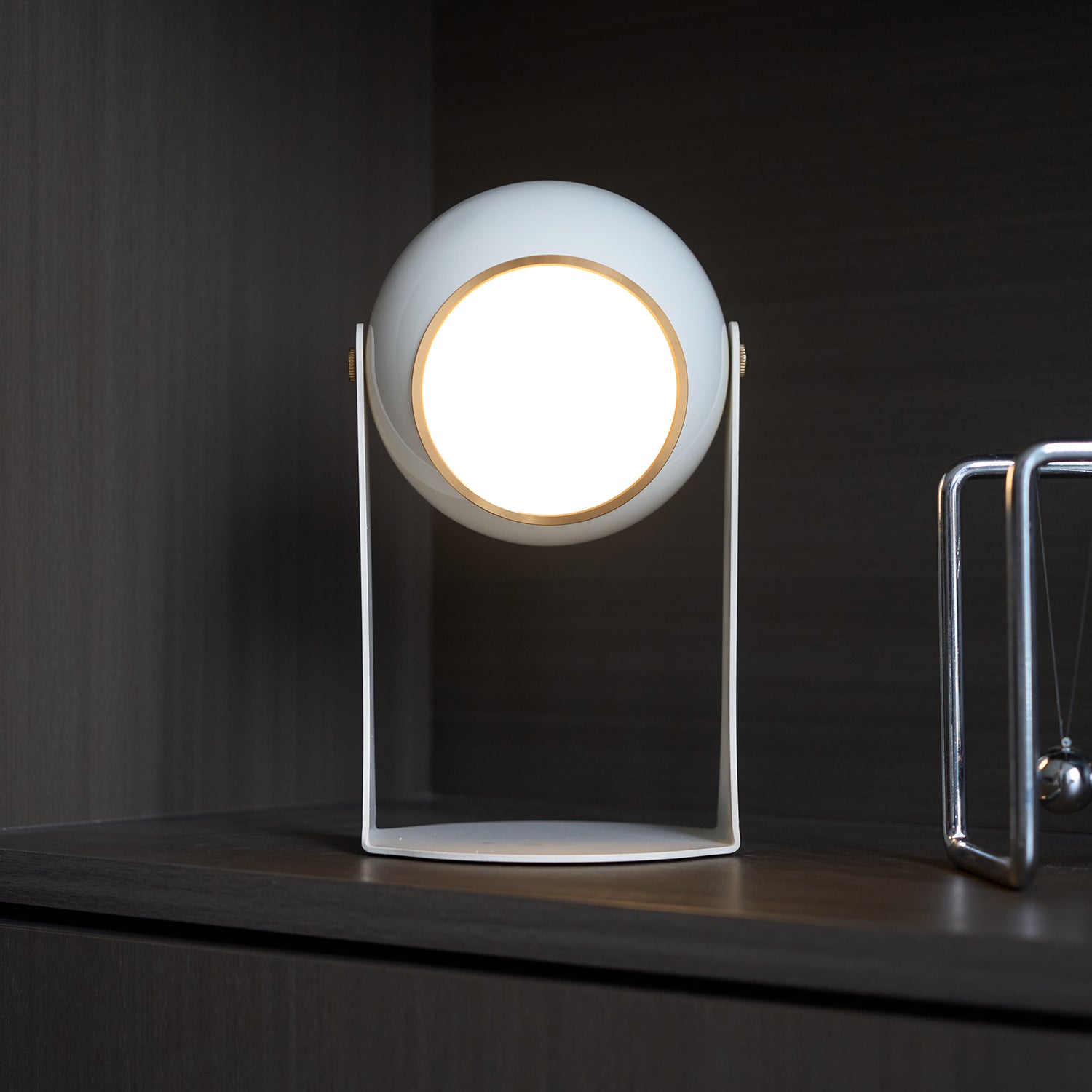 Modern Svejk Table Lamp - Adjustable LED Desk Light for Home Office, Bedroom & Study - Perfect for Reading, Working & Nightstand Use