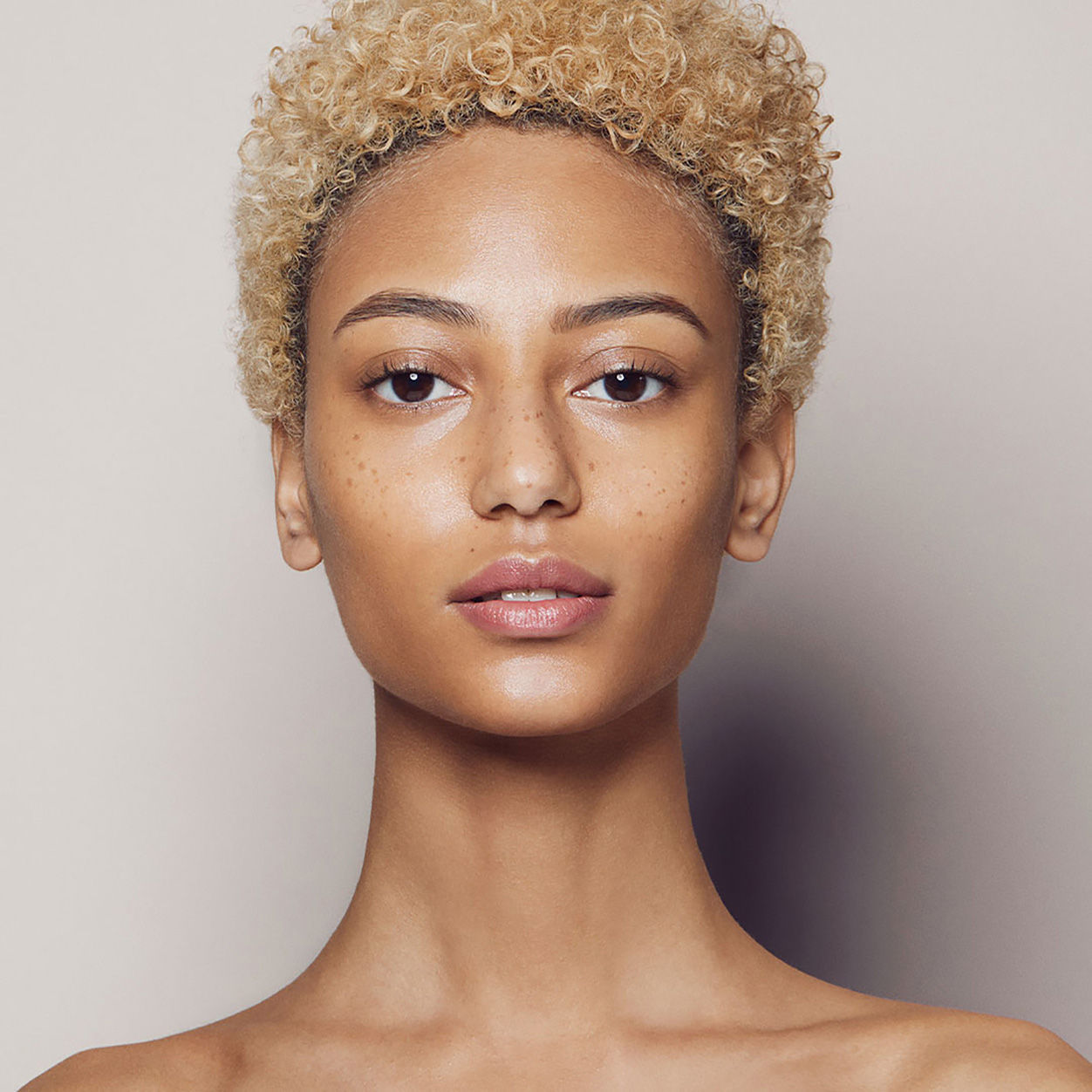 Best Invisible Touch Liquid Foundation - Lightweight, Full Coverage Makeup for Flawless Skin - Perfect for Daily Wear & Special Occasions