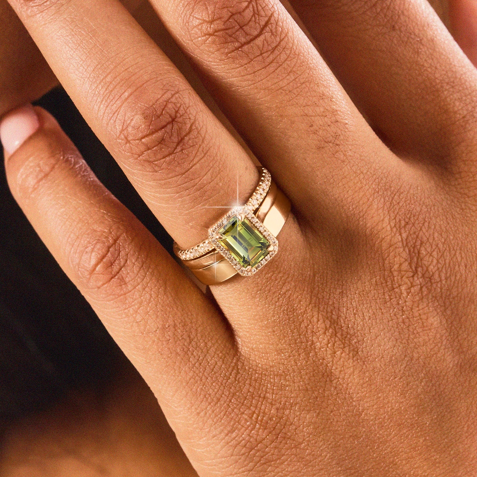Unique Woods Aglow 14K Yellow Gold Emerald Cut Sapphire Ring - Perfect for Weddings, Anniversaries & Special Occasions