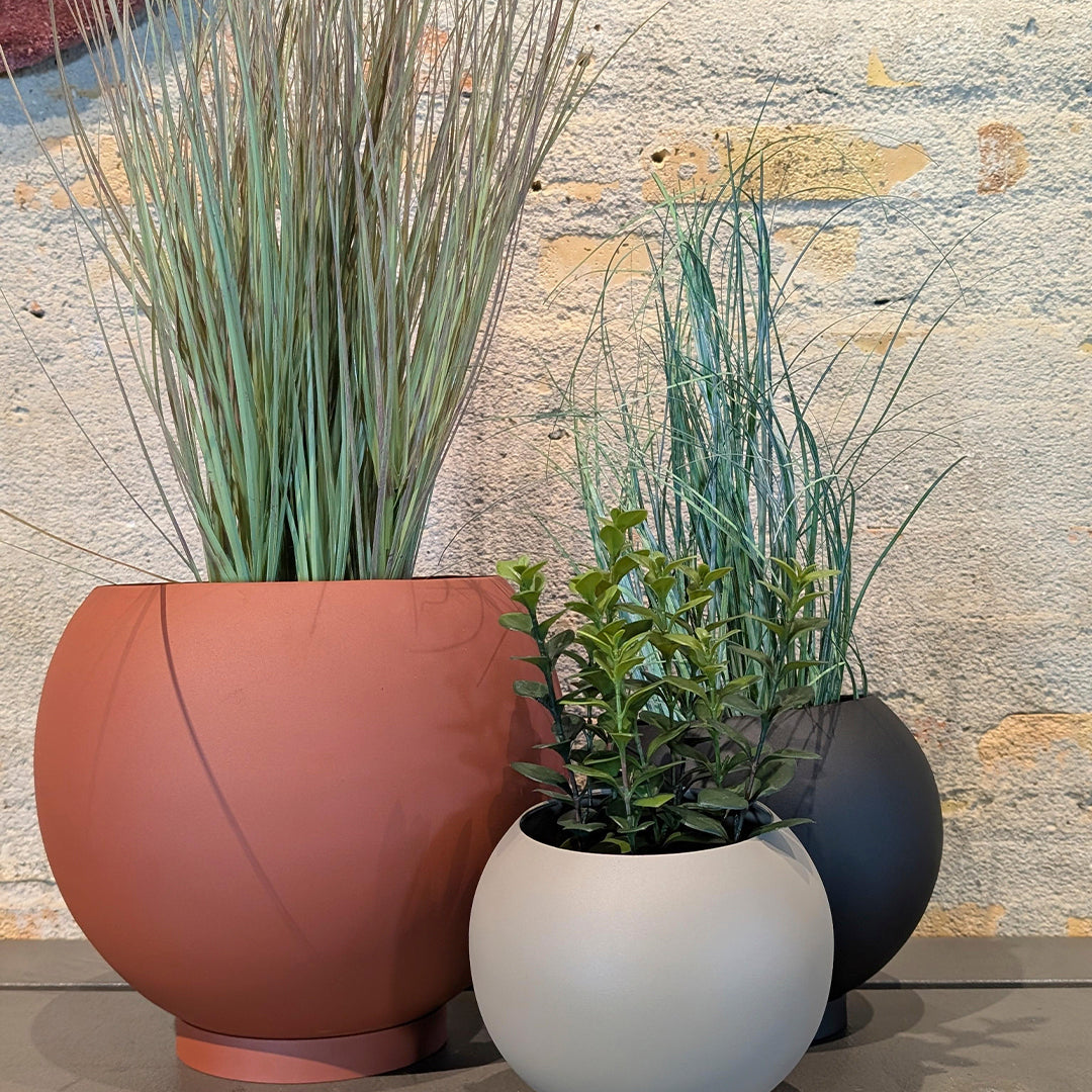 Globe Flower Pot - Decorative Ceramic Planter for Indoor & Outdoor Plants - Perfect for Home, Office, and Garden Decor