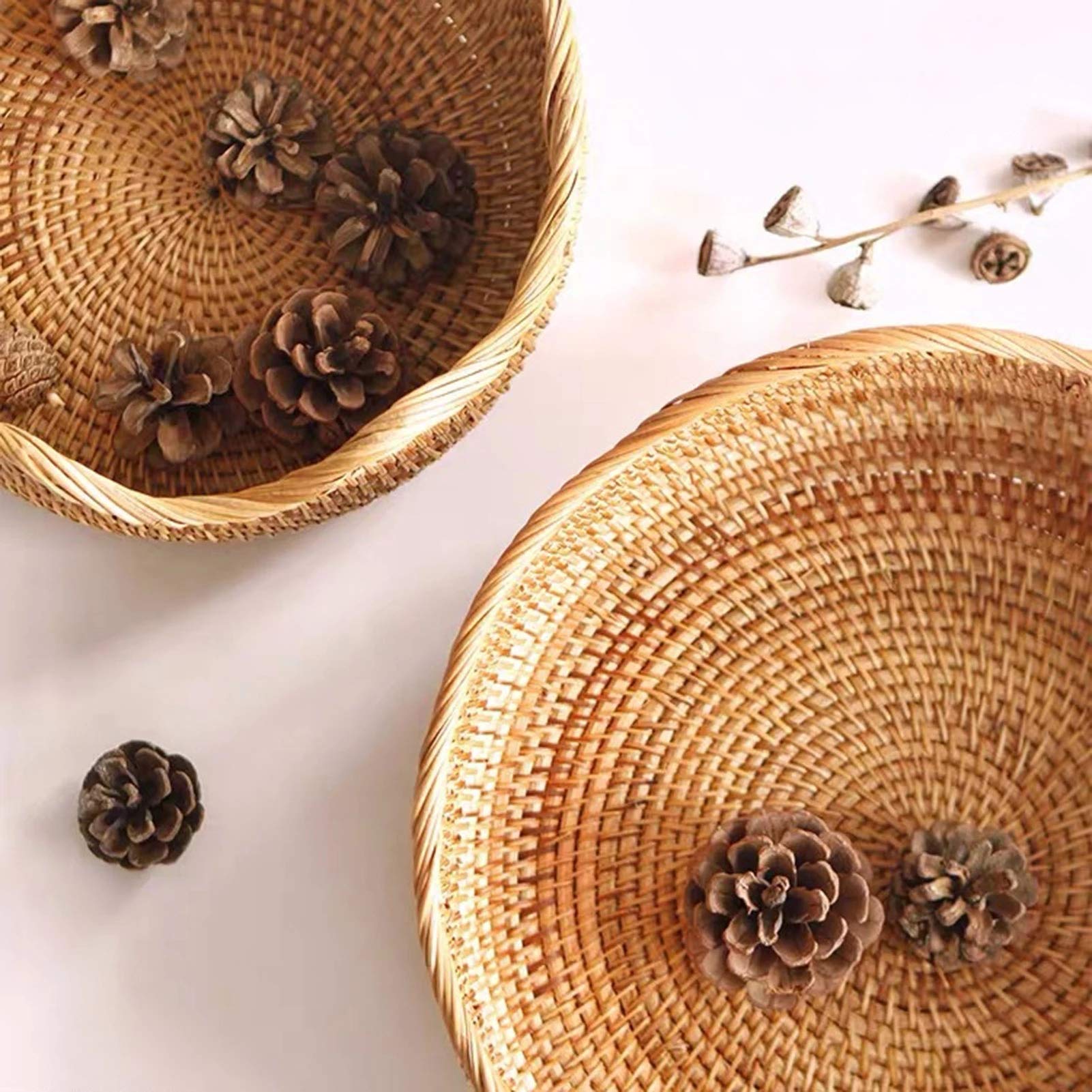 Round Rattan Woven Storage Basket - Natural Kitchen Organizer for Fruits, Bread & Tableware | Perfect for Farmhouse Decor, Picnic Baskets & Pantry Storage (Large)