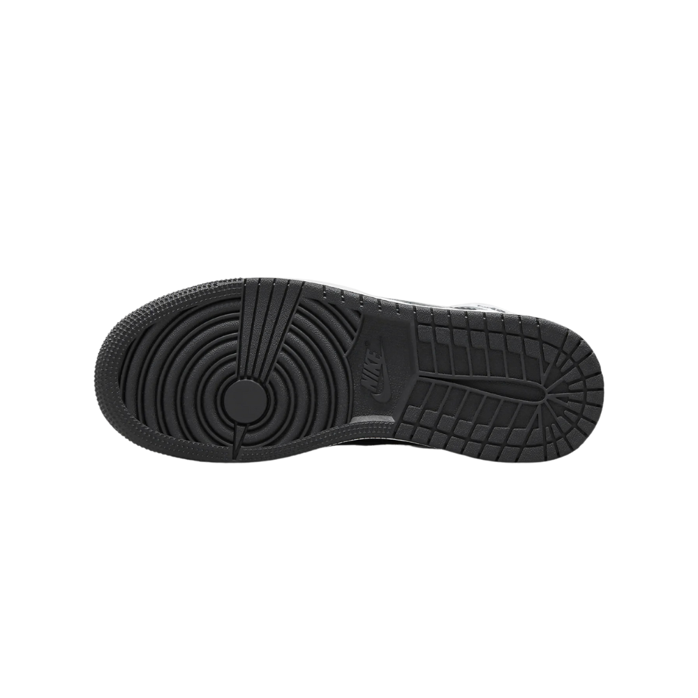 Air Jordan 1 Retro High OG Black White Basketball Shoes for Girls - Classic Sneakers for Streetwear, School & Casual Outfits