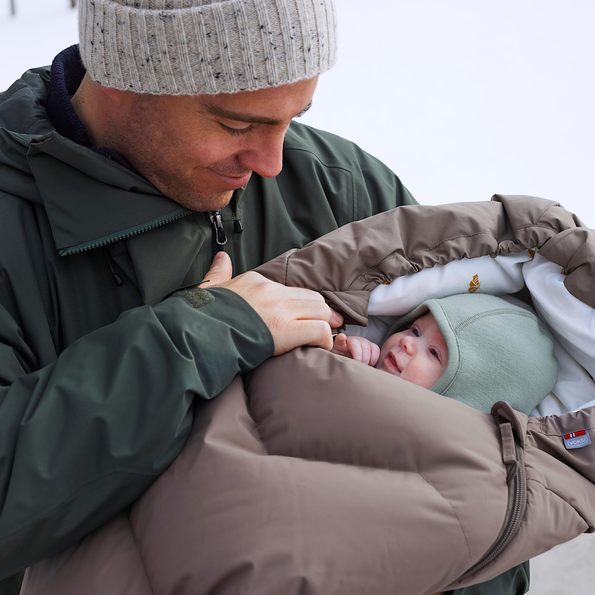 Premium Stroller Footmuff - Natural Wool & Down Insulation - Ultra Warm & Extendable Baby Carrier Cover for Winter - Norway-Made Urban 2025 Design - Perfect for Cold Weather Walks, Shopping Trips & Outdoor Adventures with Your Little One