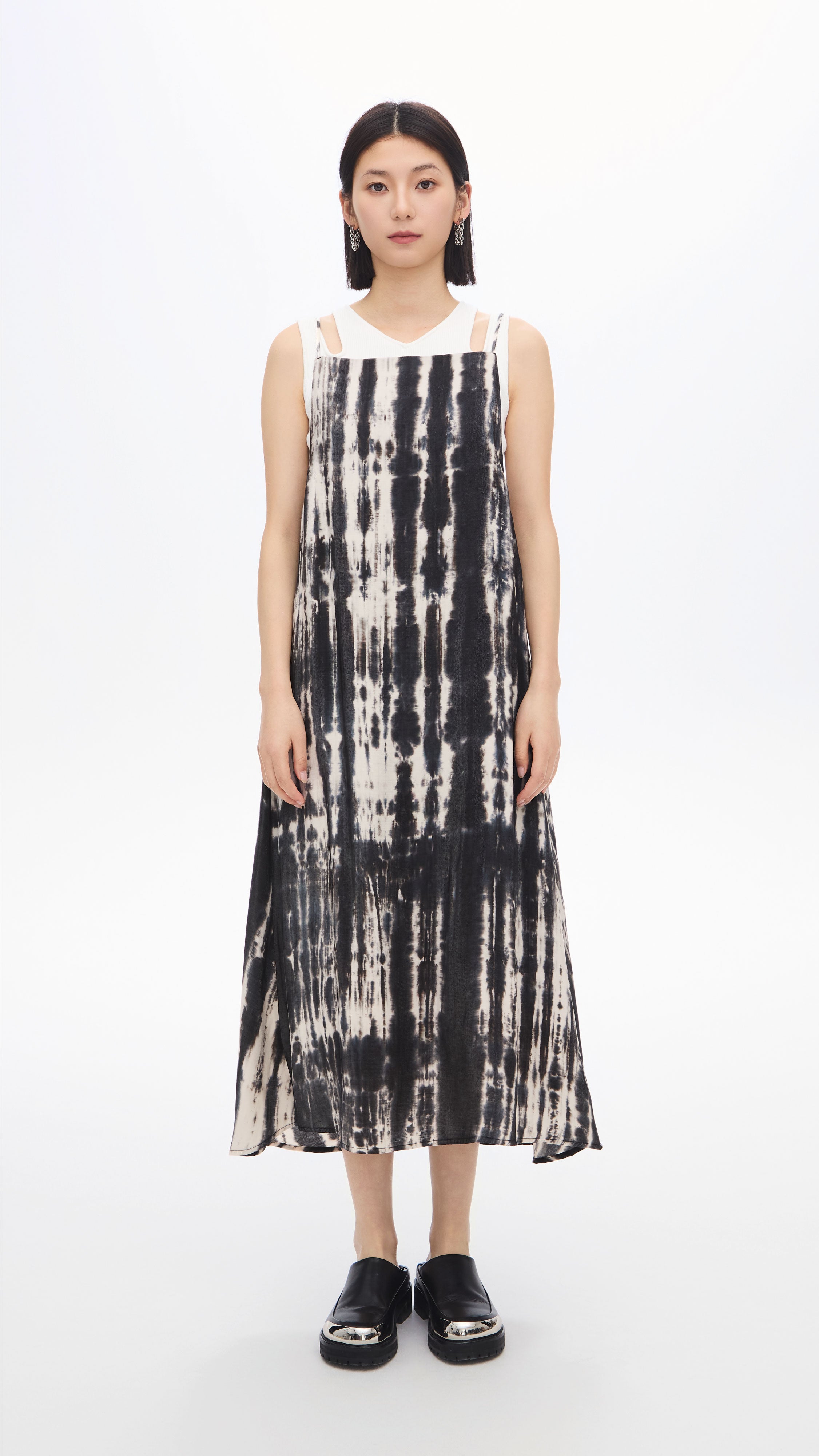 Vibrant Tie-Dyed Summer Dress for Women | Boho Chic Flowy Maxi Dress | Perfect for Beach, Festivals & Casual Outings