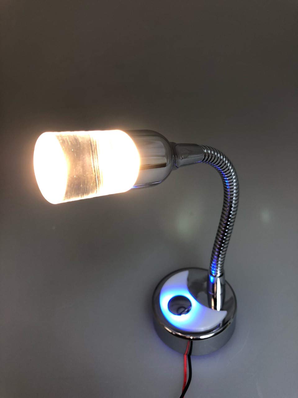 Pactrade Marine Boat RV Auto Goose Neck LED Reading Light - Adjustable Warm White Aluminum Light with Touch Switch, Non-Magnetic Night Light for Boats, Campers, Trucks (Medium Lens Size) - Perfect for Night Reading, Camping & Vehicle Interiors