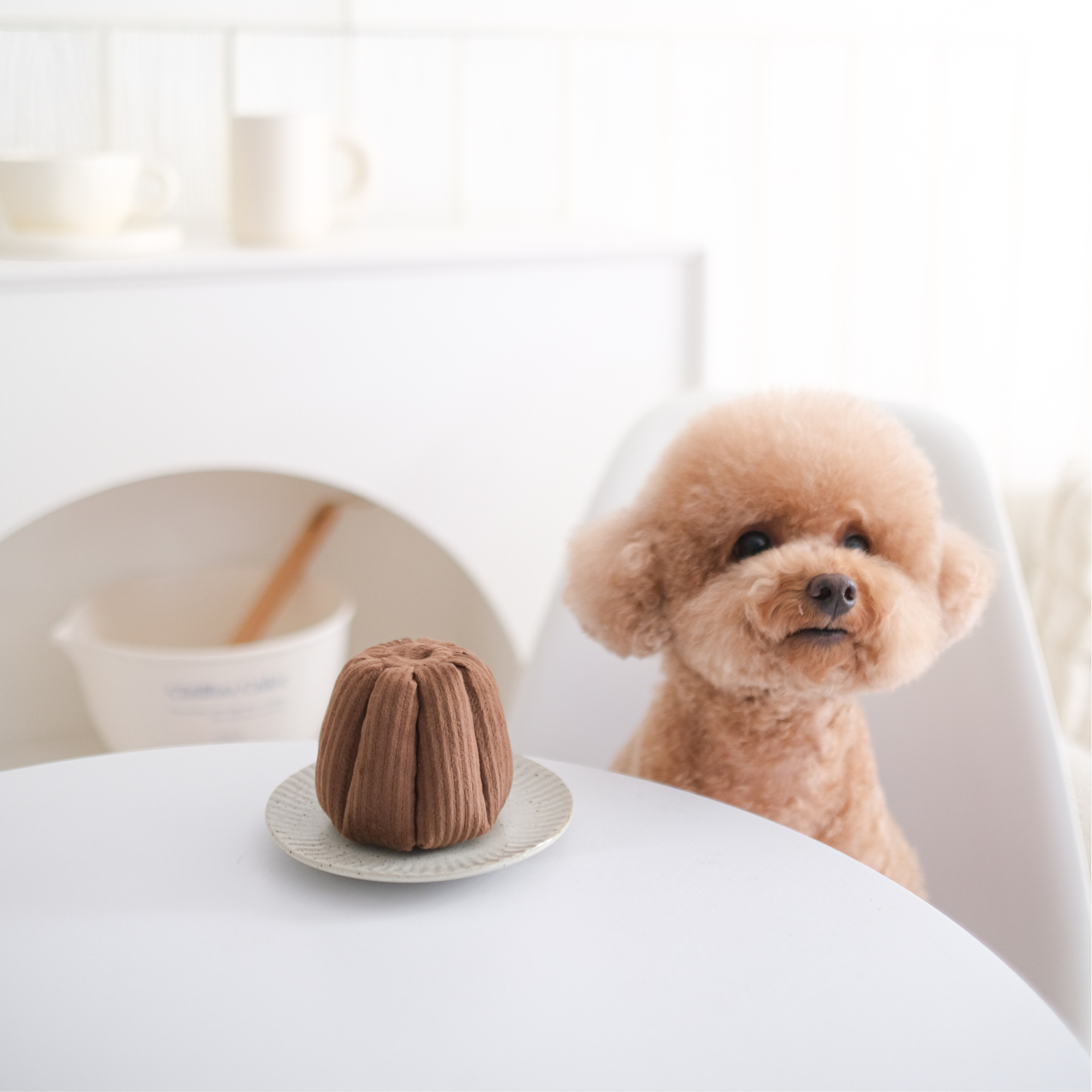 Delicious French Canele Pastries - Authentic Bordeaux Recipe, Soft & Caramelized - Perfect for Desserts, Tea Time & Gifting