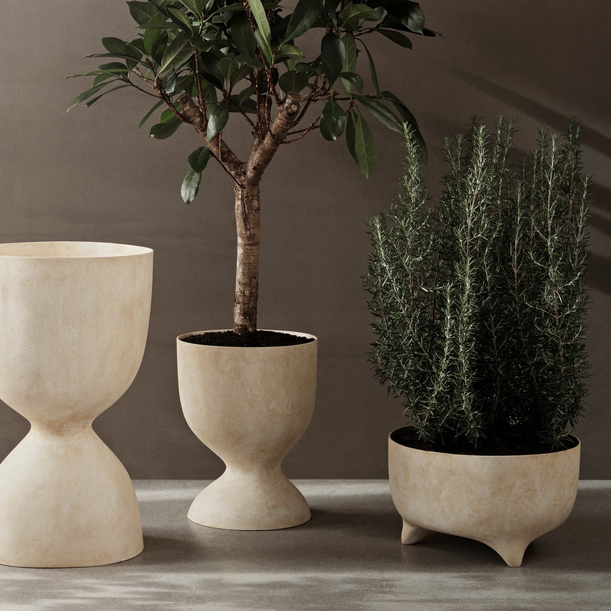 FERM LIVING Evoke Pot - Ceramic Plant Pot with Minimalist Design, Warm Sand Color, 27cm Height - Perfect for Indoor Plants, Home Decor, and Office Spaces
