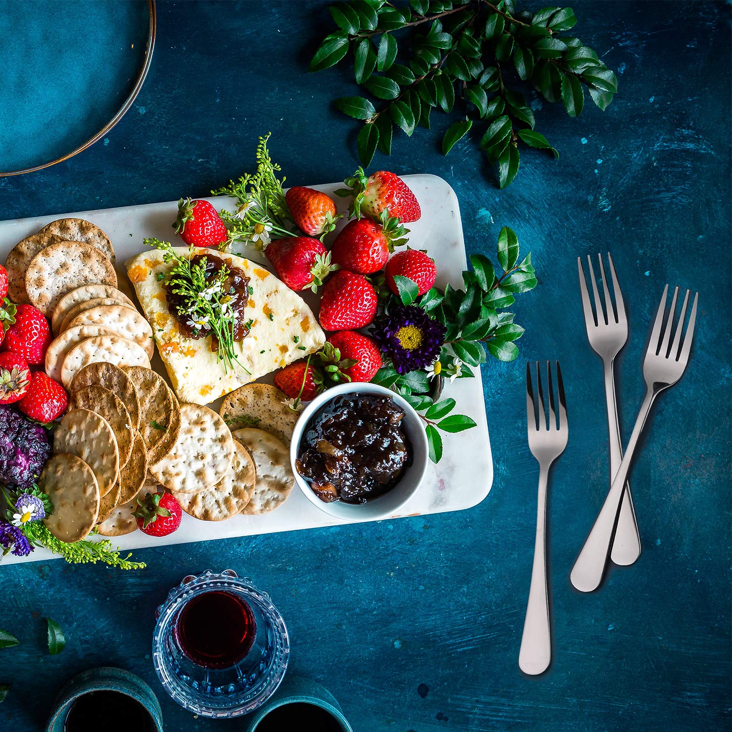 Hiware 12-Piece Stainless Steel Salad Forks & Dessert Forks Set - 6.7 Inch Dishwasher Safe Flatware - Perfect for Dinner Parties, Picnics & Restaurant Use