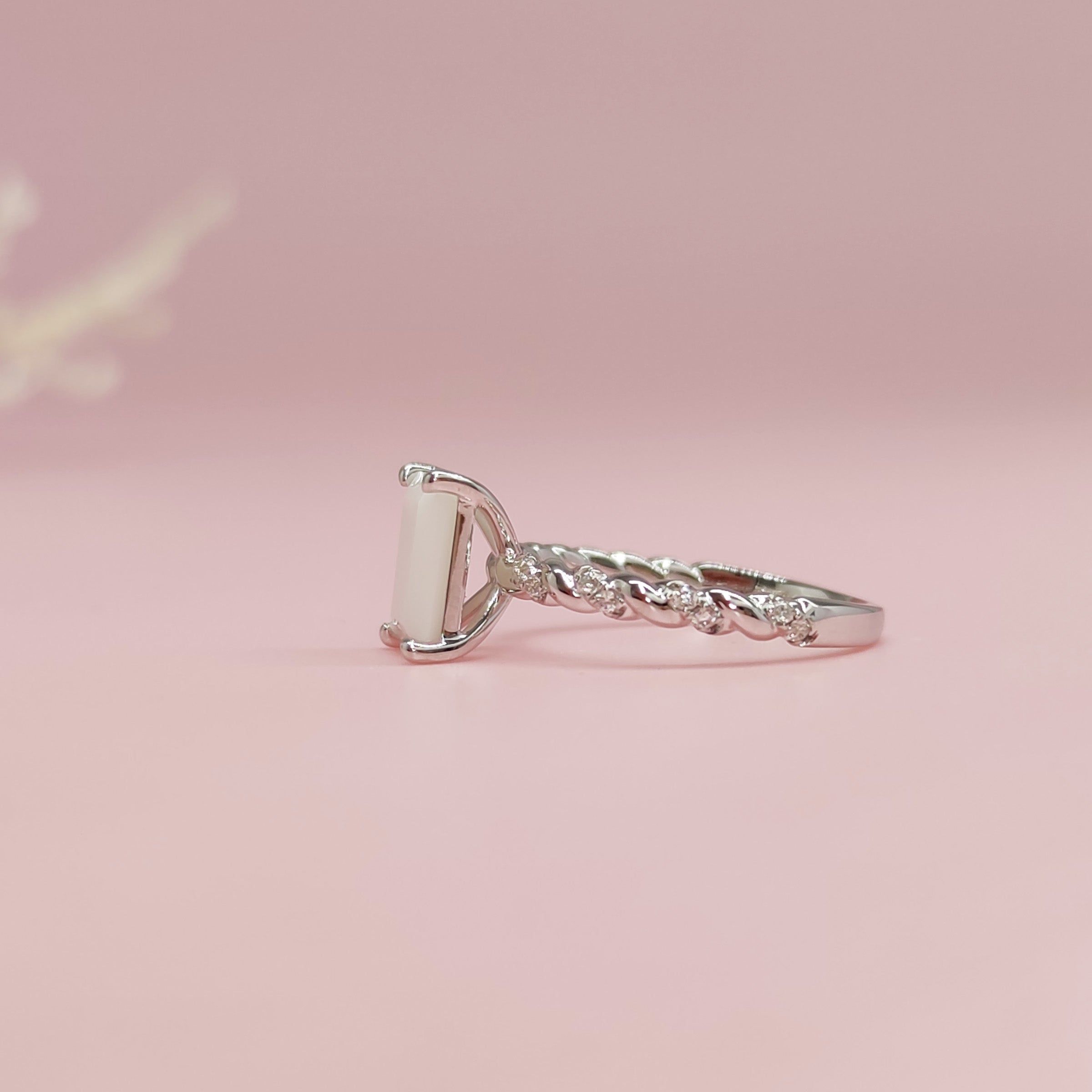 Twisted Elegance Band: Rectangular Twist Solid Gold Breast Milk Ring - Perfect for Nursing Mothers, Breastfeeding Jewelry, Unique Mom Gift for Pregnancy & Postpartum