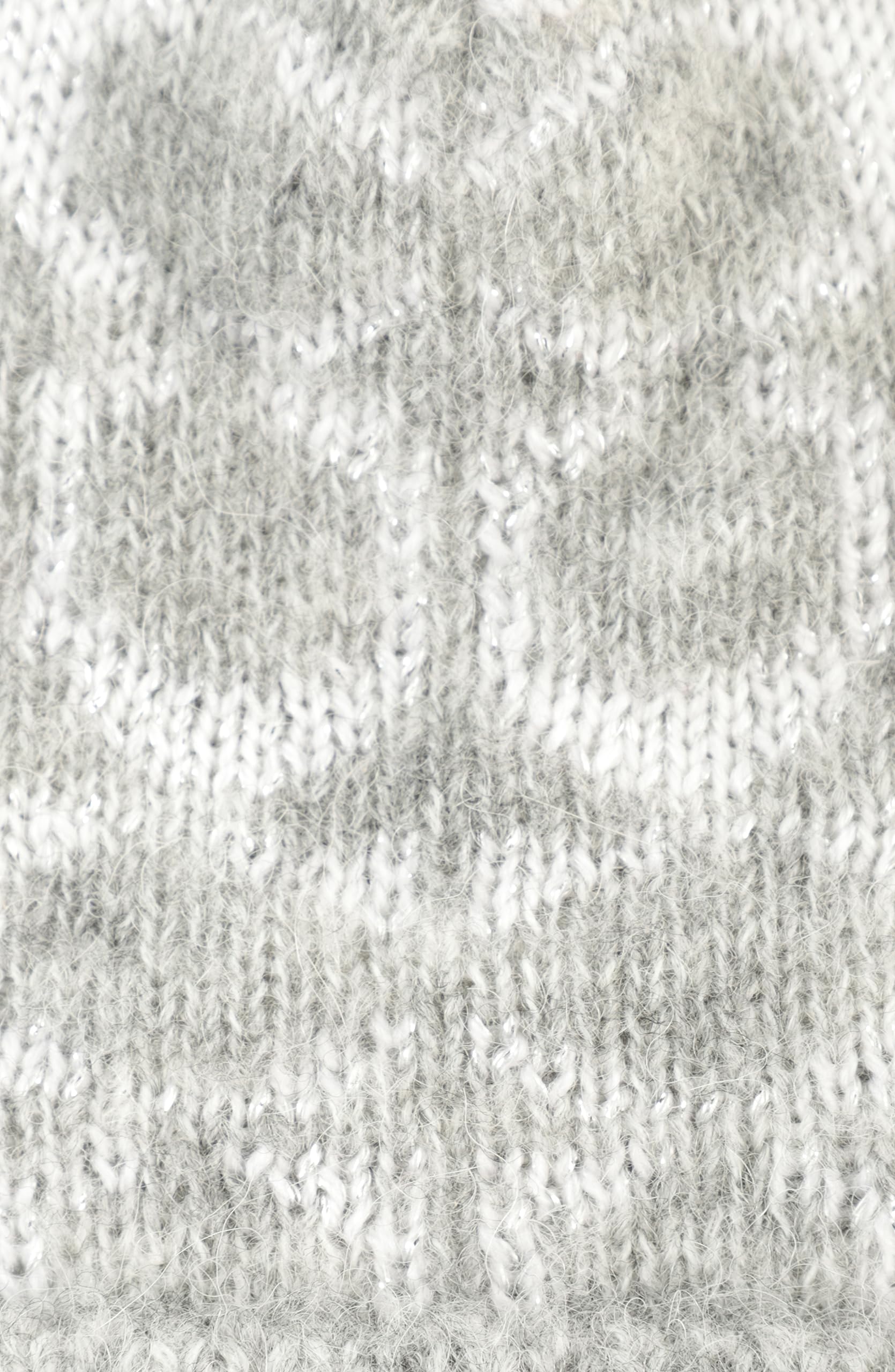 Coach Women's Metallic Signature C Jacquard Beanie Hat - Winter Warm Knit Beanie for Women - Fashionable Cold Weather Accessory for Outdoor Activities