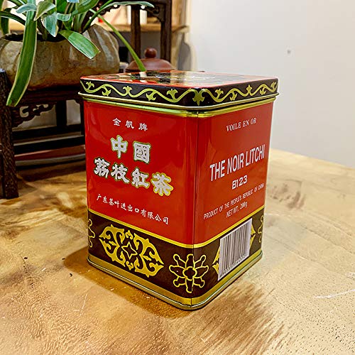 Premium Guangdong Lychee Black Tea 8oz (227g) - Authentic Chinese Hong Cha in Airtight Tin - Loose Leaf Black Tea for Afternoon Tea, Gifts & Relaxation | Perfect for Office Breaks, Tea Ceremonies & Cozy Evenings | Enjoy with Desserts, Meditation or Social Gatherings | Great for Stress Relief & Healthy Lifestyle