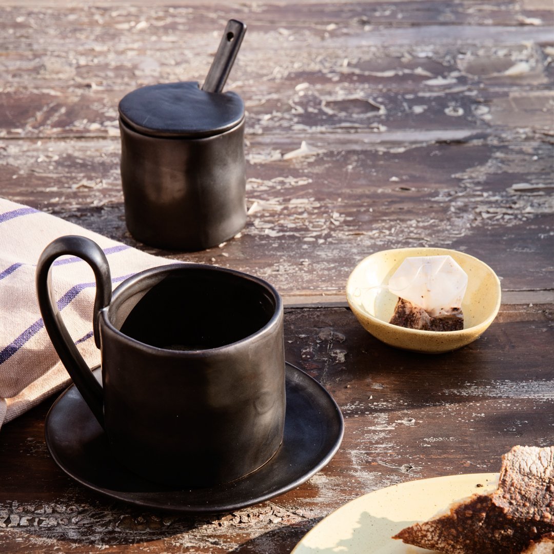 Ferm Living Flow Mug - Ceramic Coffee Cup with Handle, Minimalist Scandinavian Design for Home & Office Use - Perfect for Tea, Coffee, and Hot Beverages