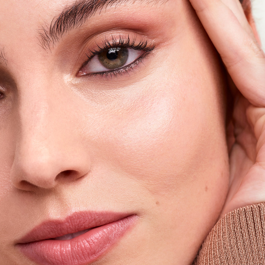 ReEvolve Natural Finish Liquid Foundation - Lightweight, Buildable Coverage for Flawless Skin | Perfect for Everyday Wear & Special Occasions
