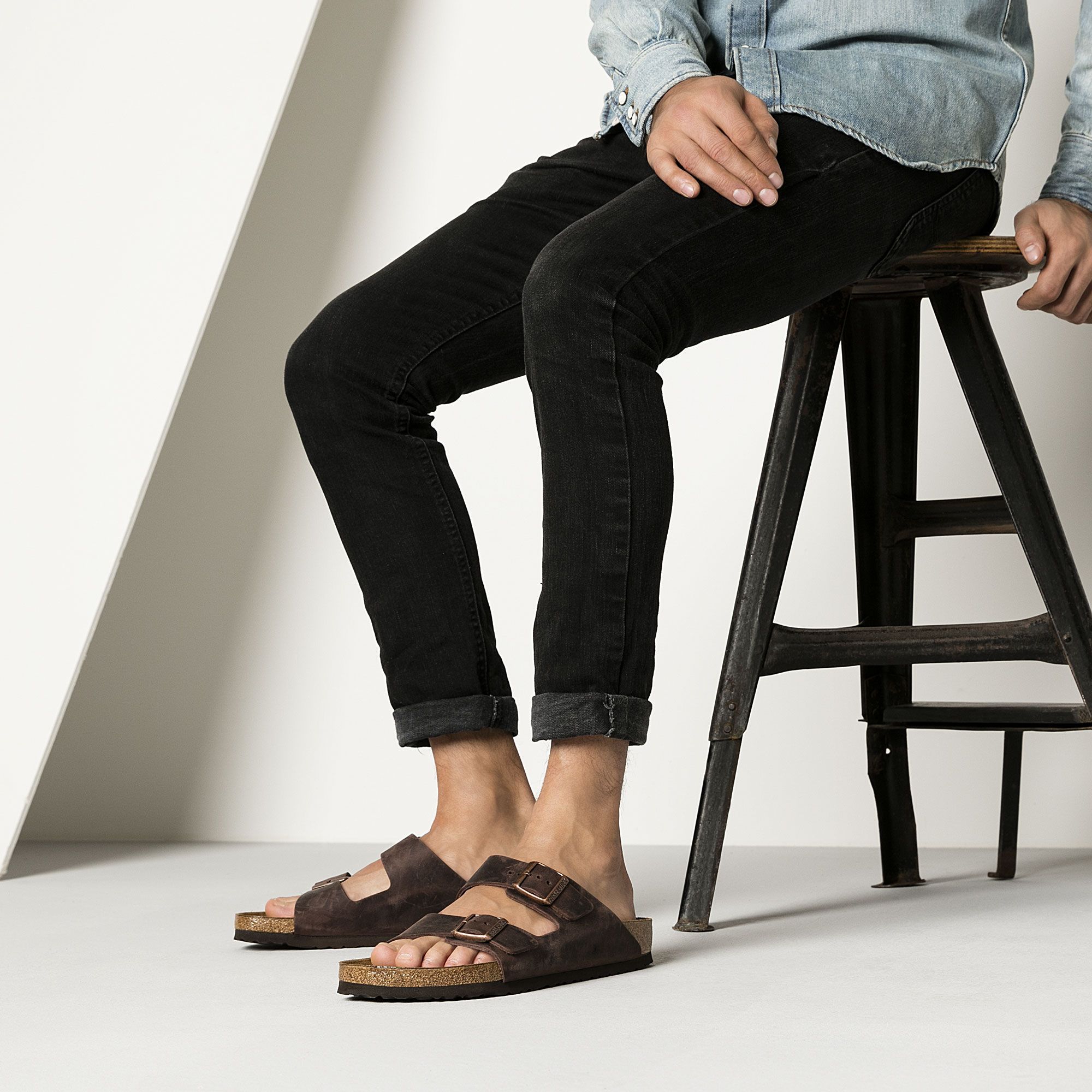 Birkenstock Arizona Habana Oiled Leather Sandals - Unisex Comfort Footwear for Men & Women | Perfect for Casual Wear, Beach & Summer Outfits