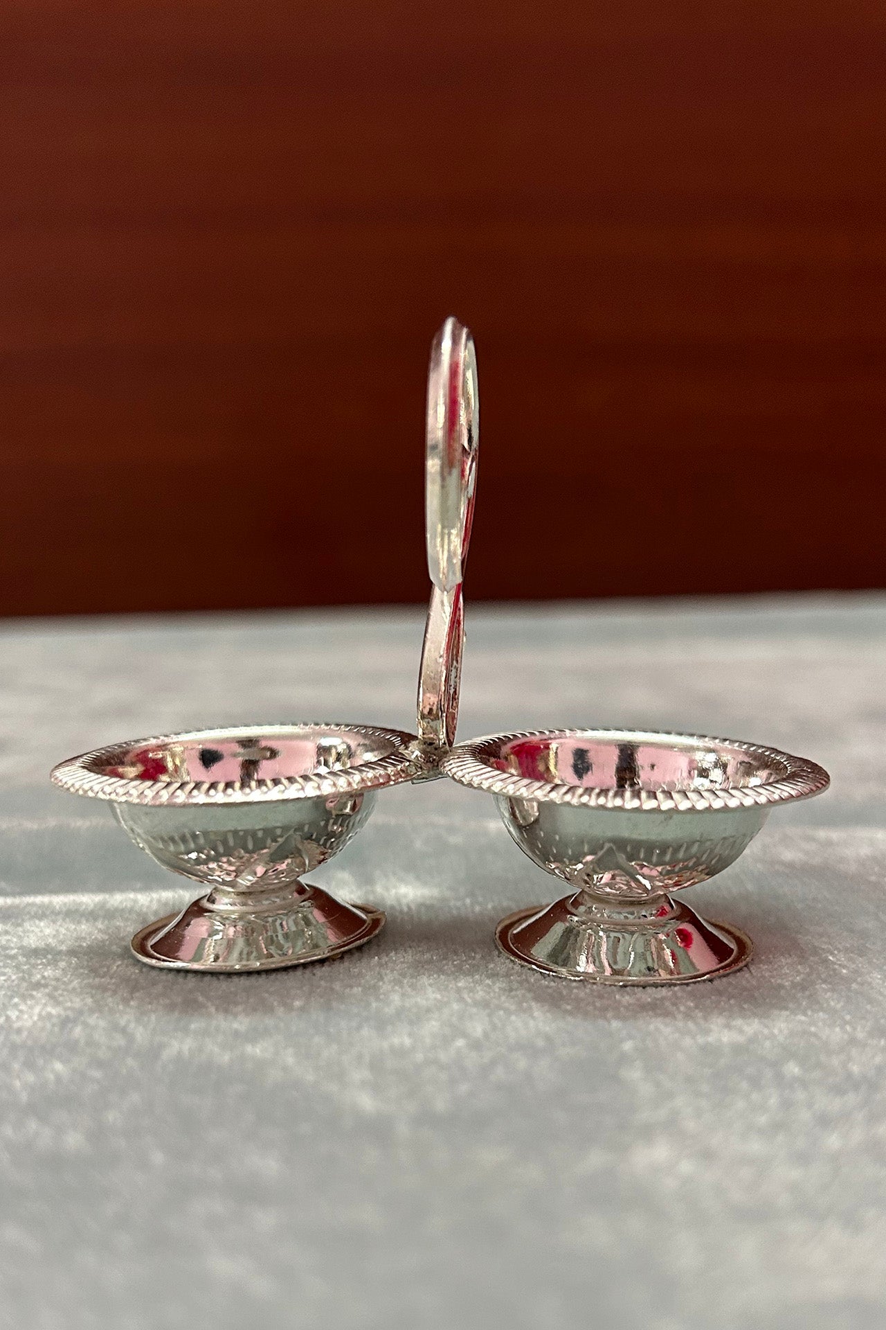 925 Pure Silver Designer Kumkum Box (Design 38) - Elegant Indian Ritual Pooja Accessory for Home Temple & Spiritual Ceremonies