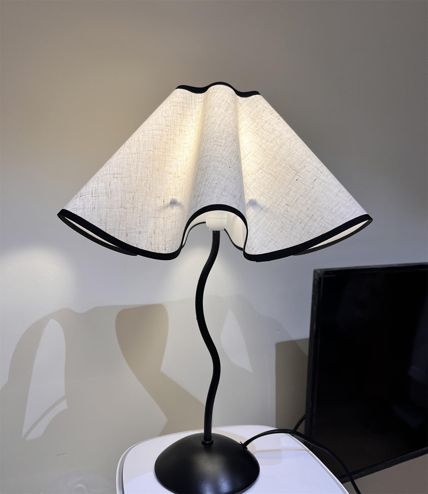 Modern Cora Table Lamp - Stylish LED Nightstand Light for Bedroom, Living Room & Office - Warm White & Adjustable Brightness - Perfect for Reading, Relaxing & Decor