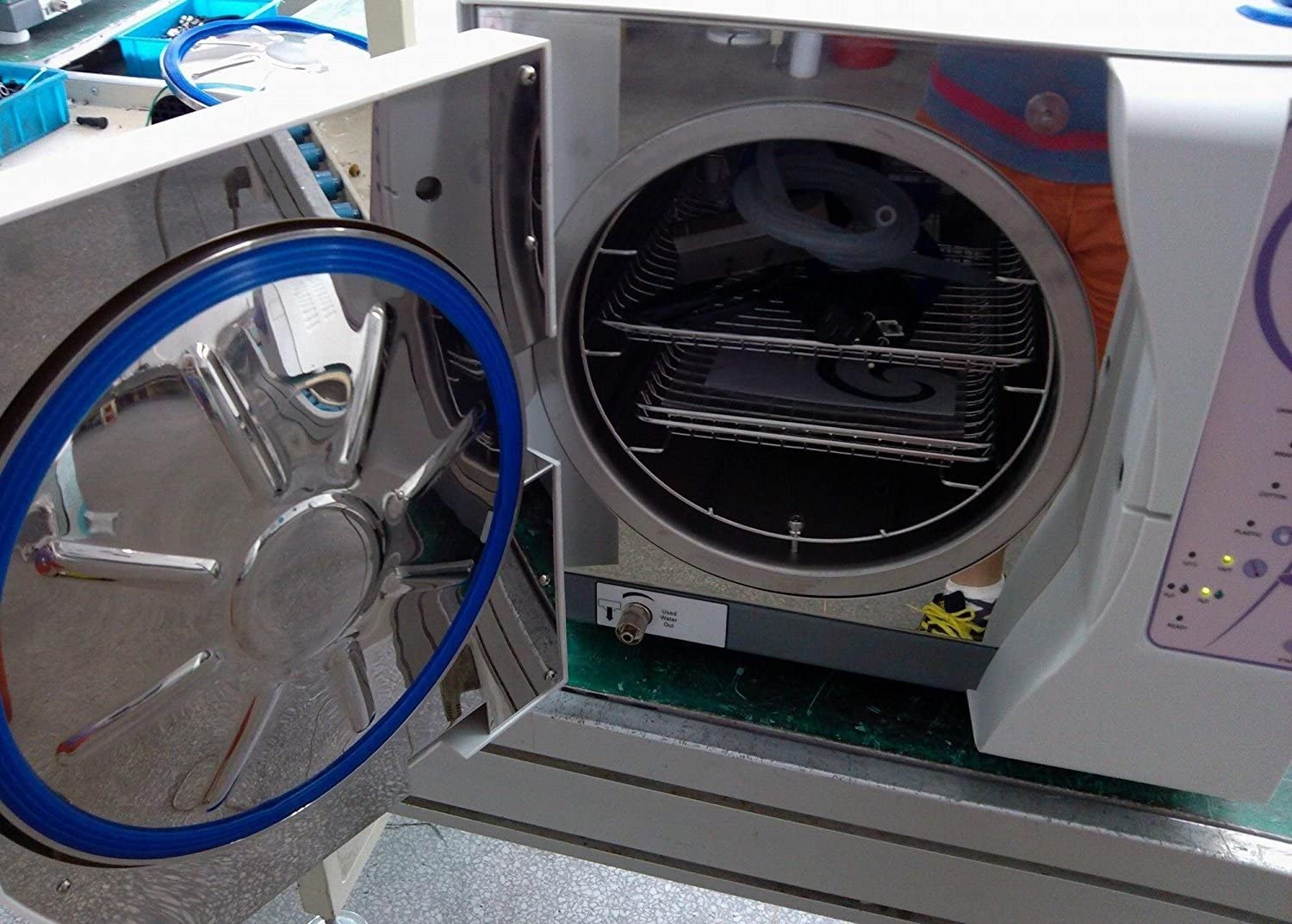 16L Class B Autoclave Vacuum Sterilizer with Printer - Sun Series Blue | Medical Equipment for Dental Clinics, Tattoo Studios & Laboratories