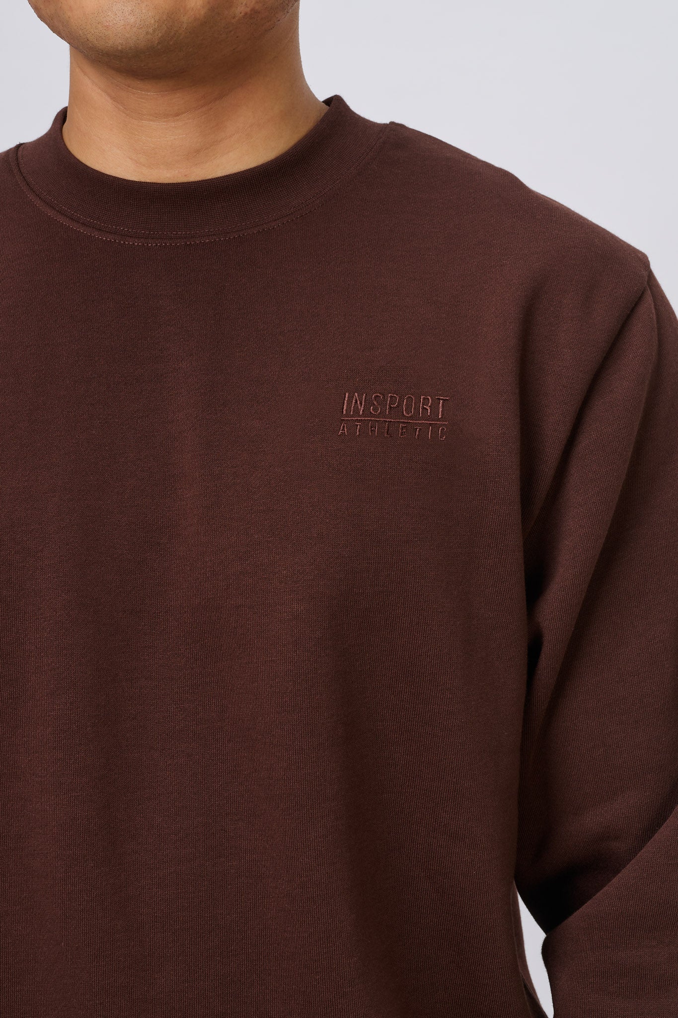 INSPORT Unisex Alaska Chocolate Crew Sweatshirt - Soft & Comfortable Pullover for Men & Women - Perfect for Casual Wear, Gym, and Outdoor Activities