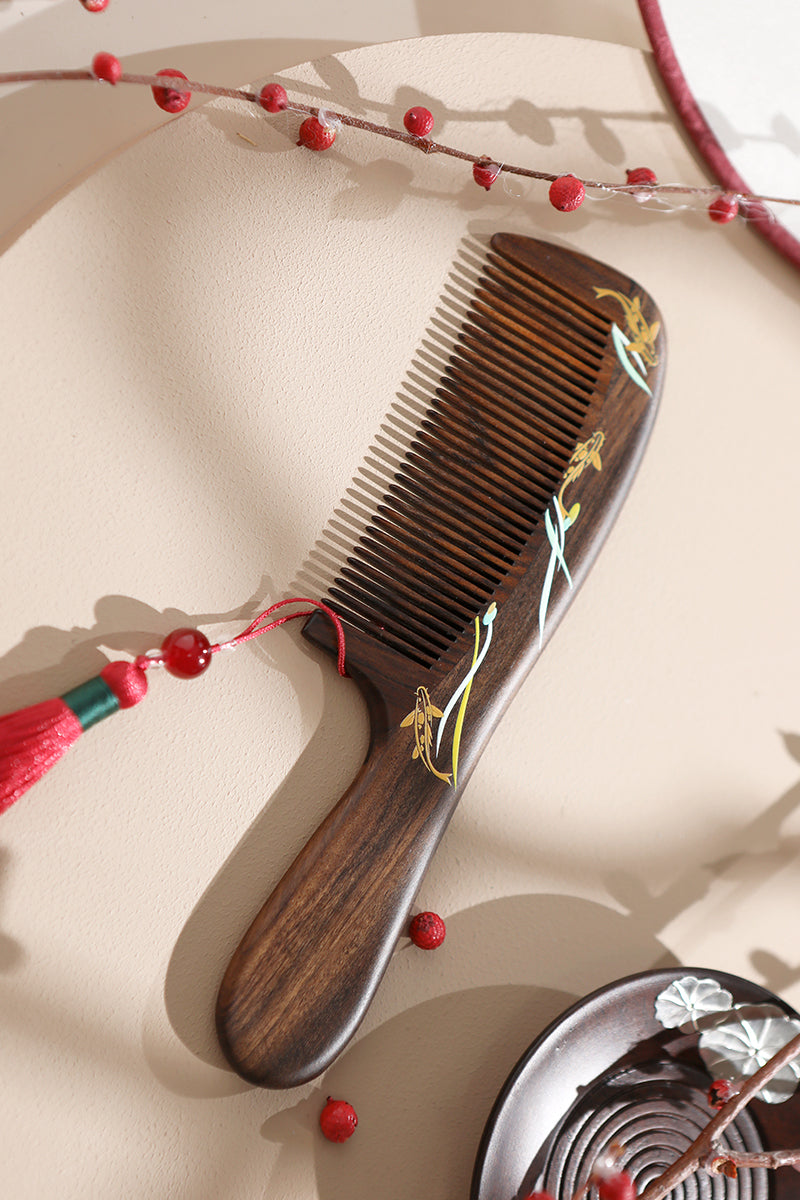 Premium Handcrafted Koi Fish Wooden Comb for Hair Care - Natural & Smooth Detangling - Perfect for Daily Styling, Gifts, and Japanese Culture Enthusiasts
