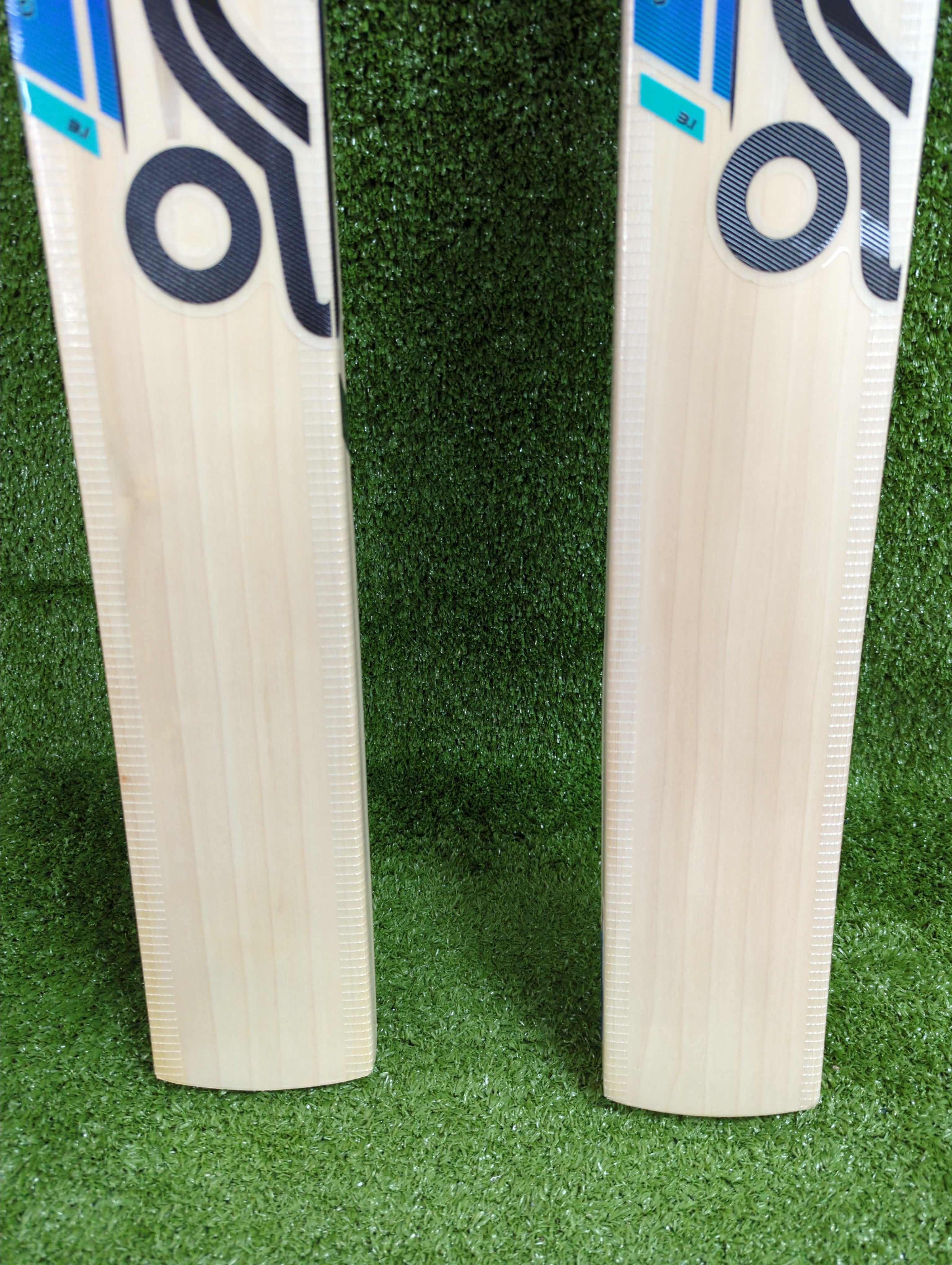 Kookaburra Rapid 3.1 Junior Youth Cricket Bat - English Willow Wood - Perfect for Young Players & Training Sessions