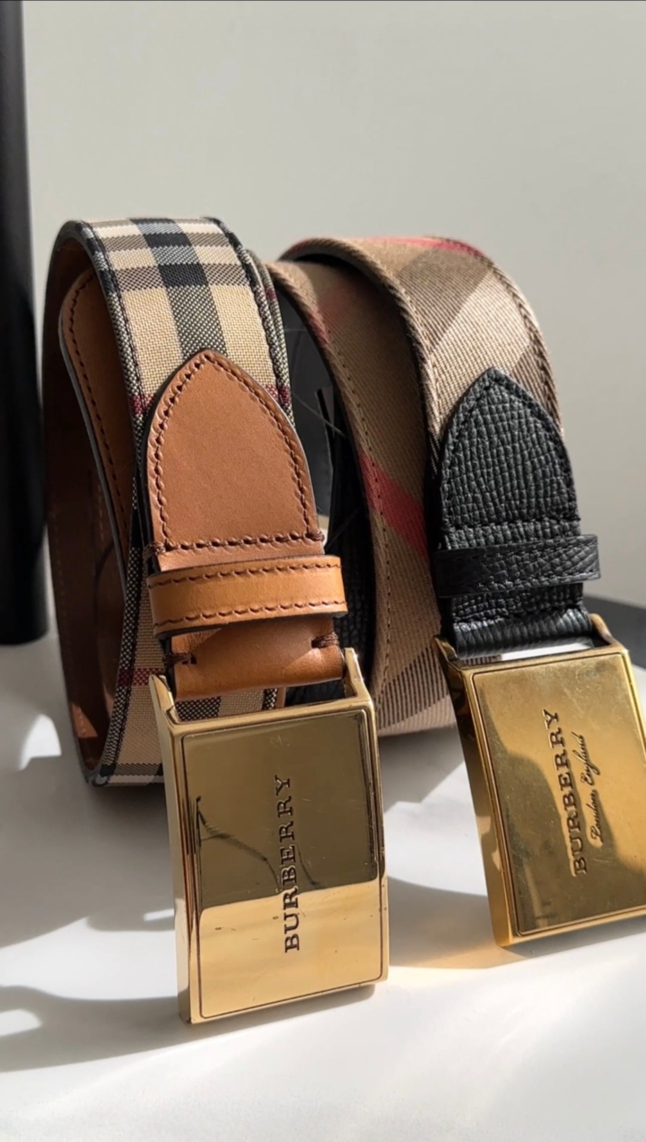 Burberry Brass Buckle Check & Tan Leather Belt for Men - 80/32 Size | Classic British Style Accessory for Business, Casual & Formal Outfits