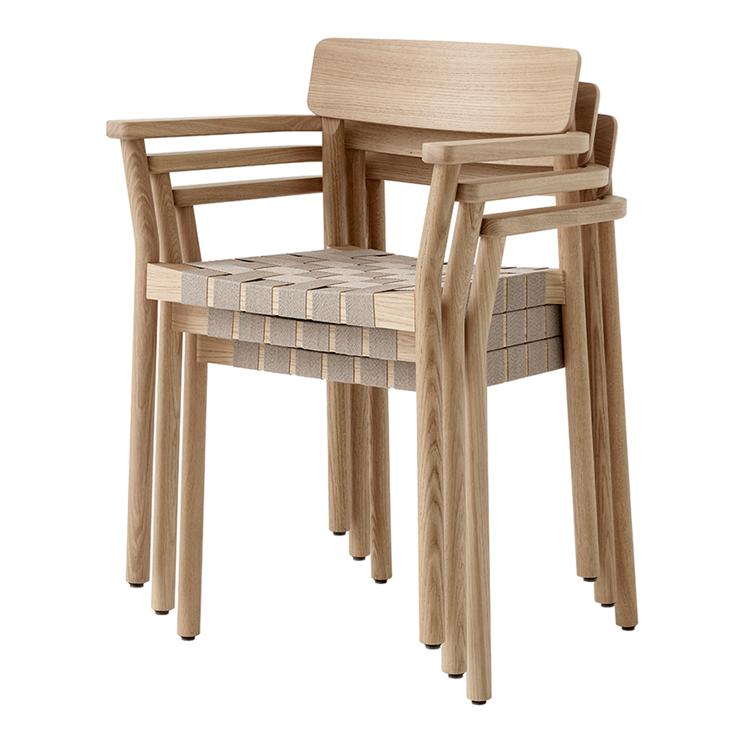 Betty TK9 Armchair - Modern Accent Chair for Living Room, Bedroom & Office - Comfortable Upholstered Lounge Chair with Wooden Legs - Perfect for Reading, Relaxing & Home Decor